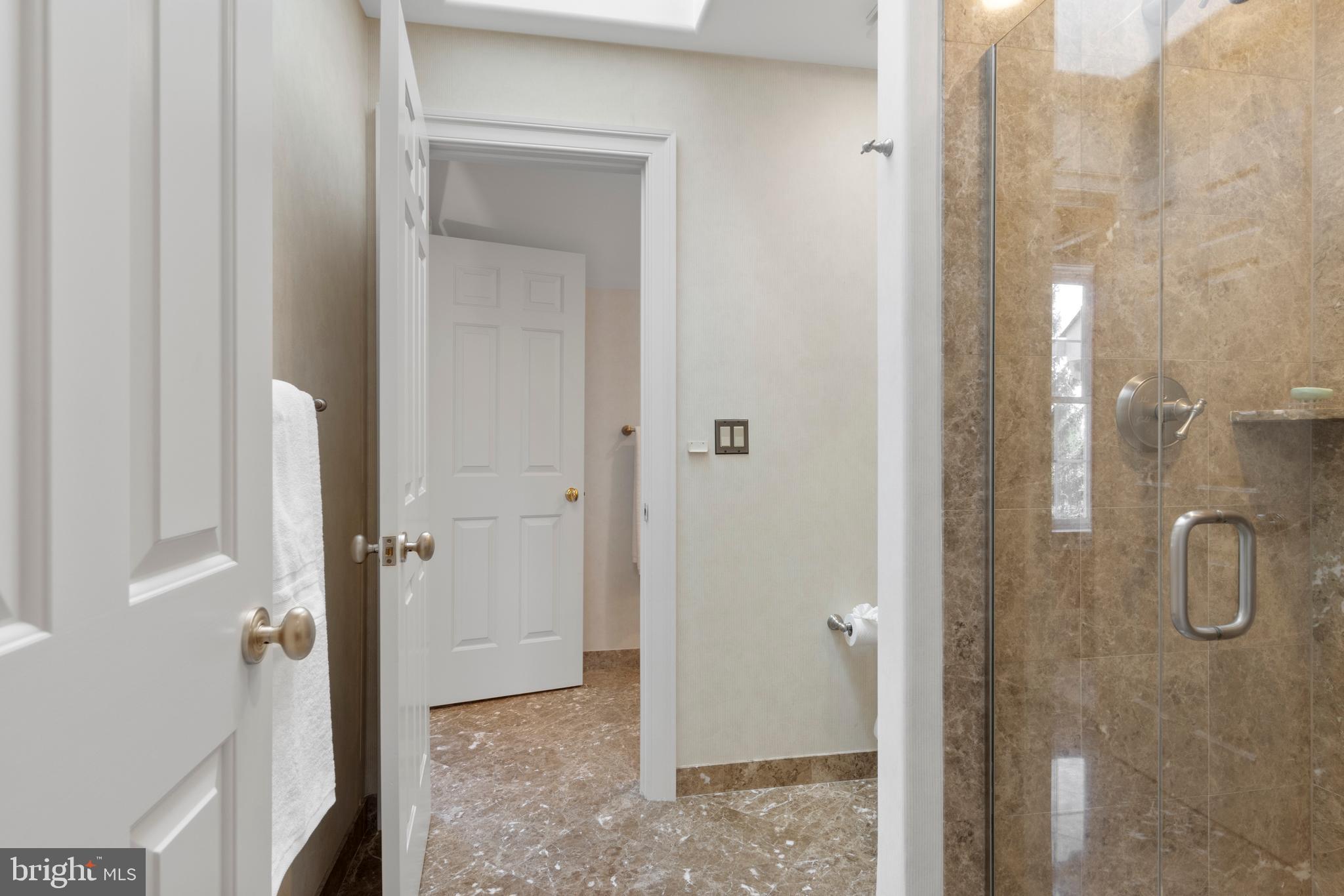 APPLEBROOK - Residential