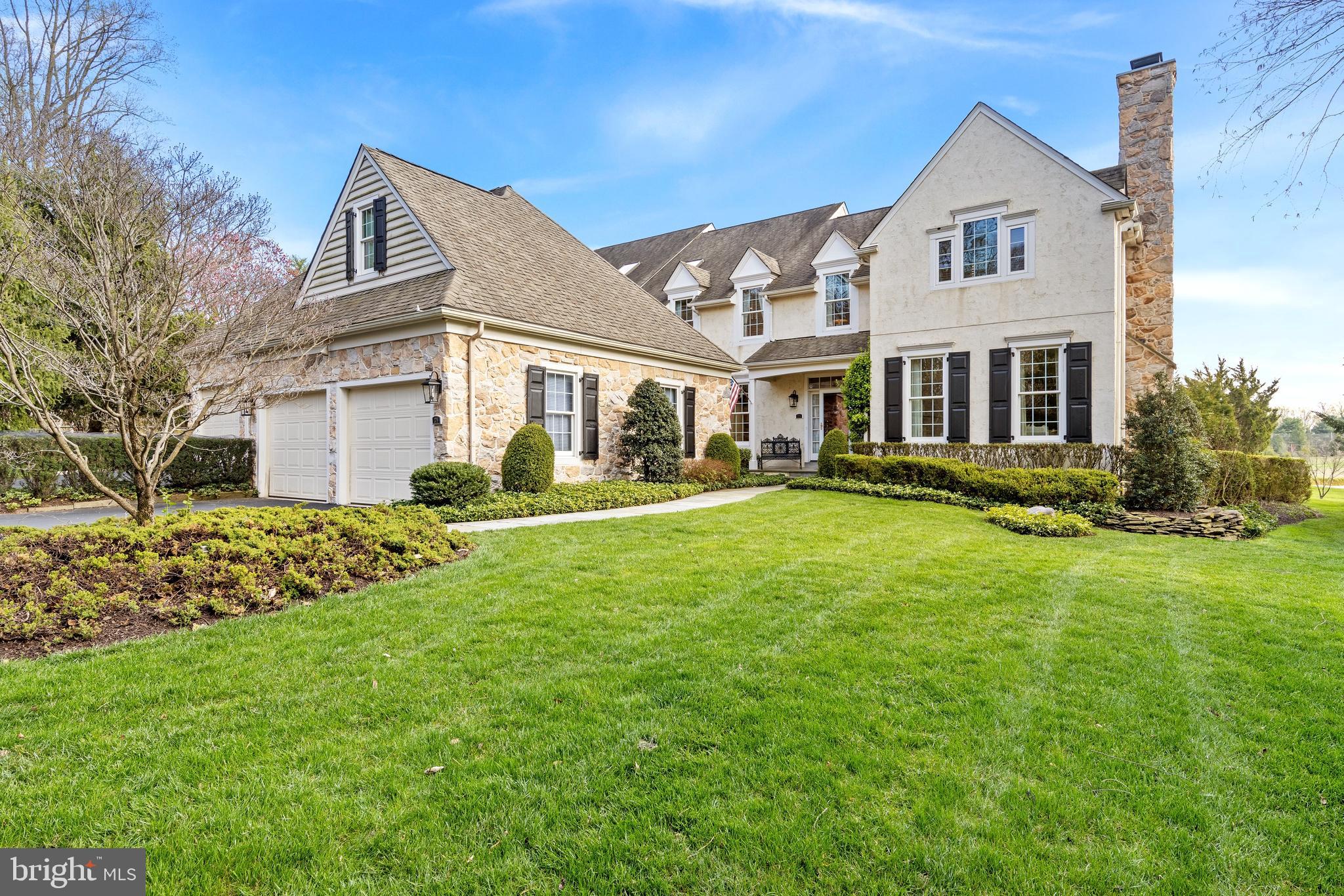 Welcome to 379 Applebrook Drive of Applebrook Golf Club, Carriage Homes. This home is uniquely situated in a premium location with direct views of the 18th hole at Applebrook, the Clubhouse, and the waterfall. Enjoy panoramic views from the rear of your home of this bucolic golf course, offering magnificent sunsets all year round. Built by the renowned and trusted Pohlig Builders, The Applebrook Carriage Home community with 64 homes, is a one of a kind in this area. Situated in Malvern, within quick reach of Philadelphia’s Main Line, this Gil Hanse designed links golf course is a beautiful oasis to view every day from this special home.
This 3 bedroom, 2.5 bath, 4711 total sq ft Kingcraig floor plan home offers the luxurious finishes that Pohlig Builders are known for. This natural light filled carriage home offers a maintenance-free lifestyle, with the quality build of a custom home. Upon entering the foyer, you will be impressed by the beautiful craftsmanship showcased in the custom woodwork, crown moldings, hardwood flooring, high ceilings and abundant windows. To the left of the foyer is the formal dining room with wainscotting, and adjoining butler’s pantry with wet bar that also conveniently opens to the kitchen. To the right of the foyer is the living room with a gas fireplace. Enter the office through a wide doorway with transom windows. A powder room is in the hallway. The open kitchen has a large center island, high-end appliances and extensive built-in cabinetry. The breakfast room off the kitchen offers stunning views of the golf course and door to the flagstone rear patio. The patio with trellis, stone wall, and lush landscaping runs the expanse of the rear of the home with access to the breakfast room and family room. The panoramic golf course views are truly magnificent. Back inside, the family room features a gas fireplace, but the millwork in this room and the views out two sets of double French doors steal the show! A mudroom that leads to the 2 car attached garage completes this level. The primary bedroom suite is on the second level with a tray ceiling, ample closet space and a large en-suite bathroom. Also on the second level are two more spacious guest bedrooms and adjoining Jack and Jill bathroom as well as the laundry room. The partially finished lower level is currently utilized as an office, but can be utilized in a variety of ways. Don’t miss out on all this unique opportunity to live on the 18th hole of Applebrook and walk up to the clubhouse, in this gorgeous, well maintained home. Its prime location offers easy accessibility to Serpentine & Willisbrook Nature Preserves, the town of Malvern, East Goshen Park, restaurants, shopping, The Main Line and Chester County. It is an easy commute to the airport, Center City Philadelphia and Wilmington. The Malvern Train Station is located just minutes away.
A few off market resales sold for $1,675,000, see agent for off market comps.