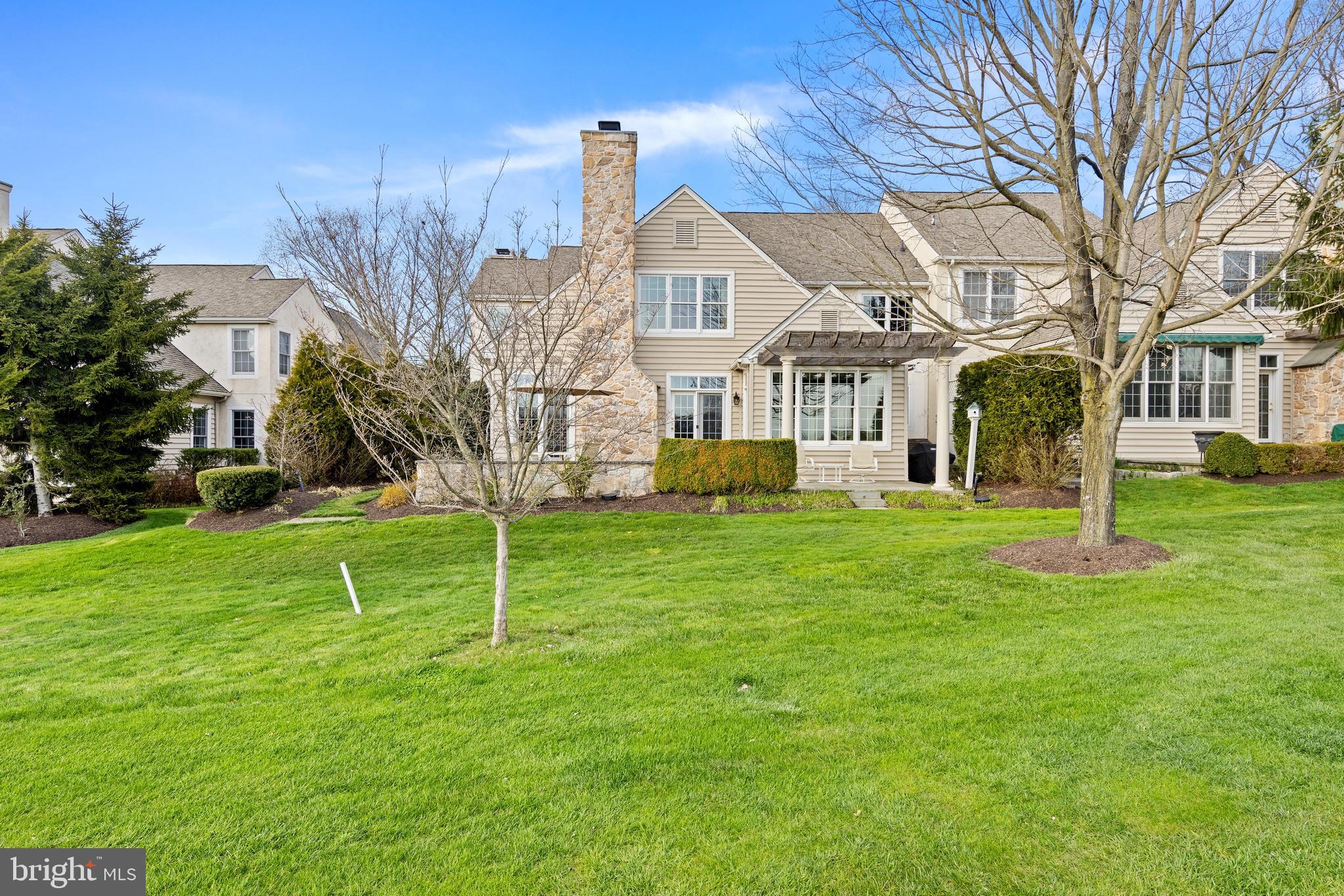 APPLEBROOK - Residential