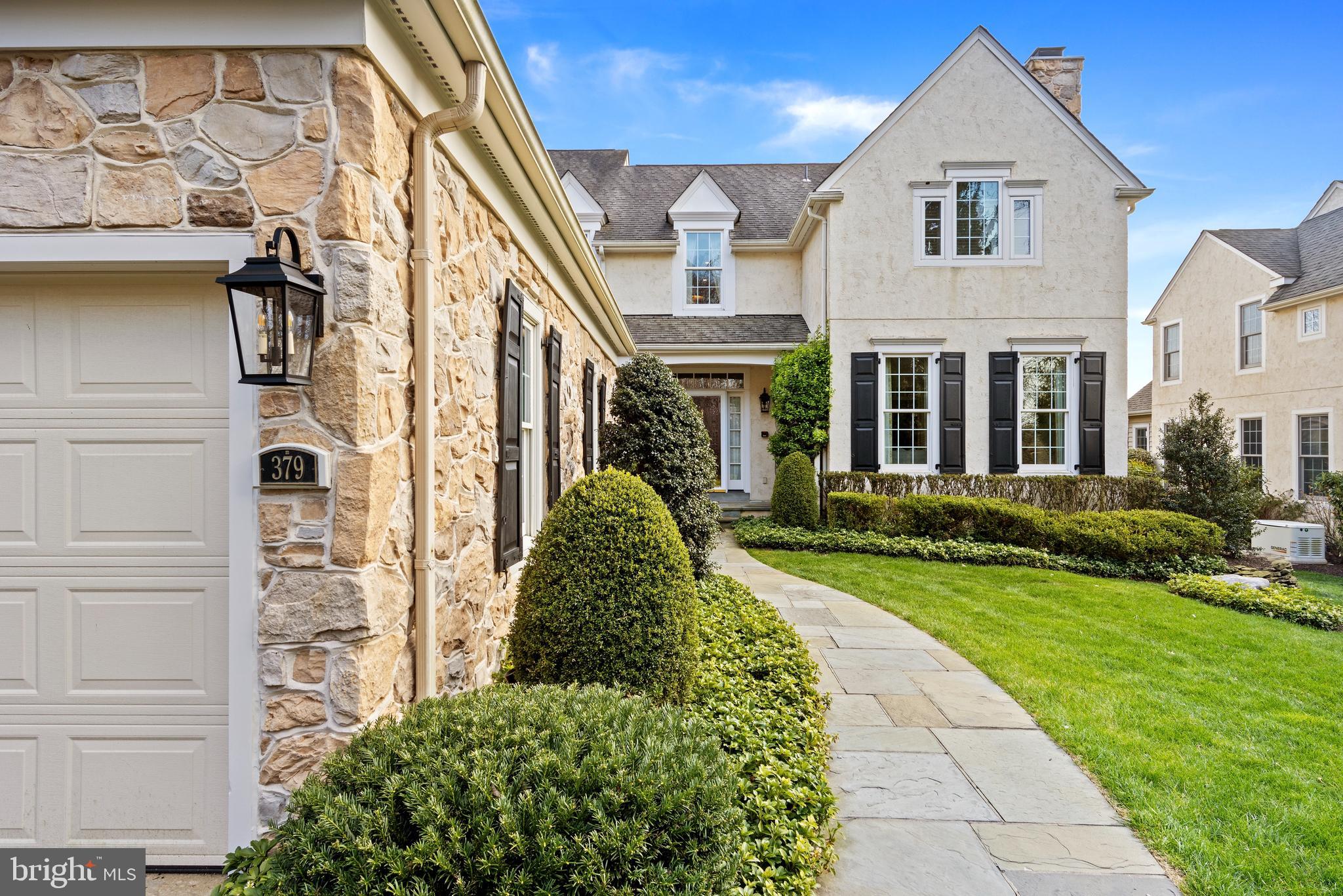 APPLEBROOK - Residential