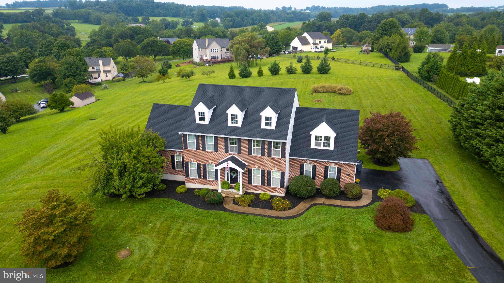 32 WHEATSHEAF LANE