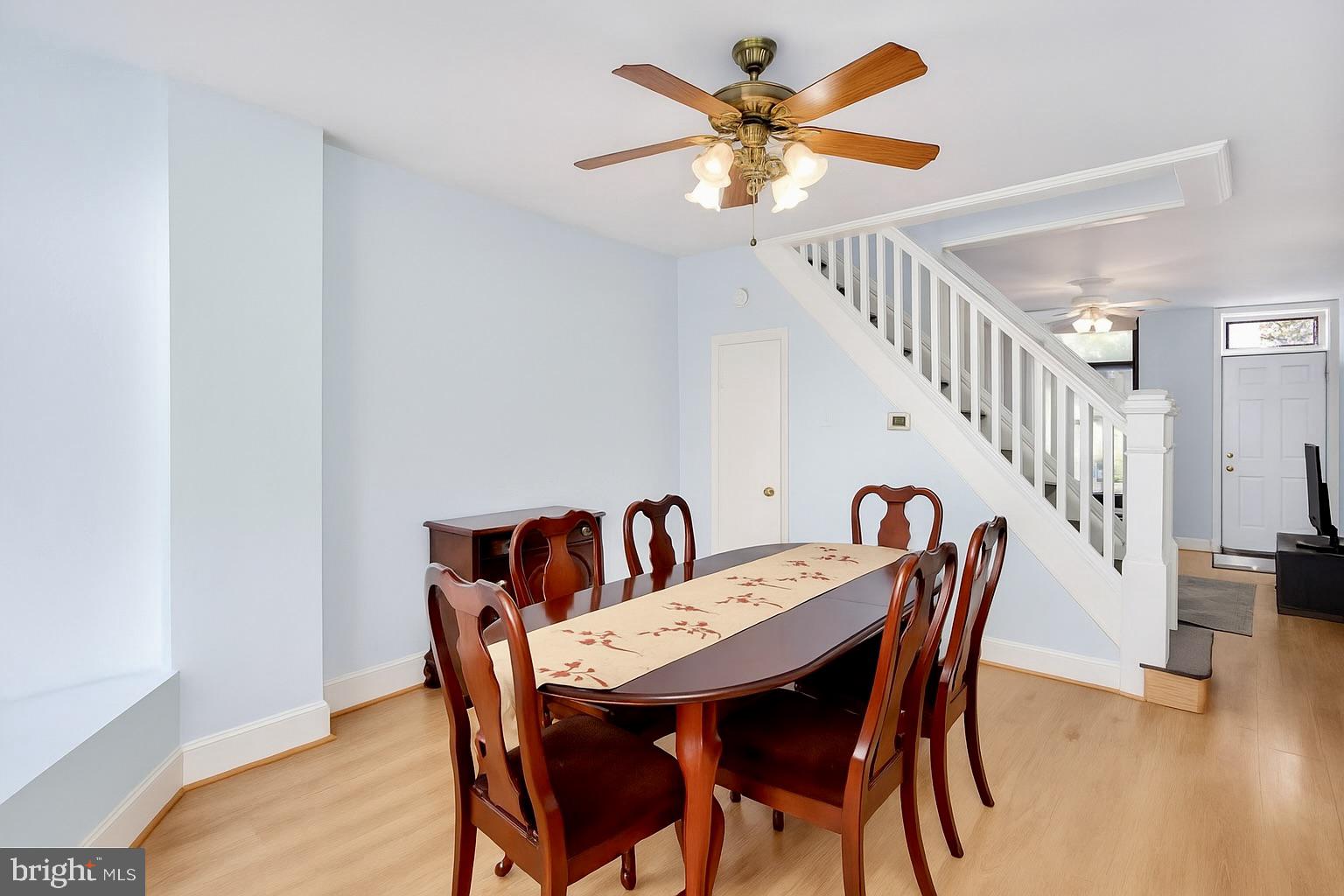 RIVERSIDE PARK - Residential Lease