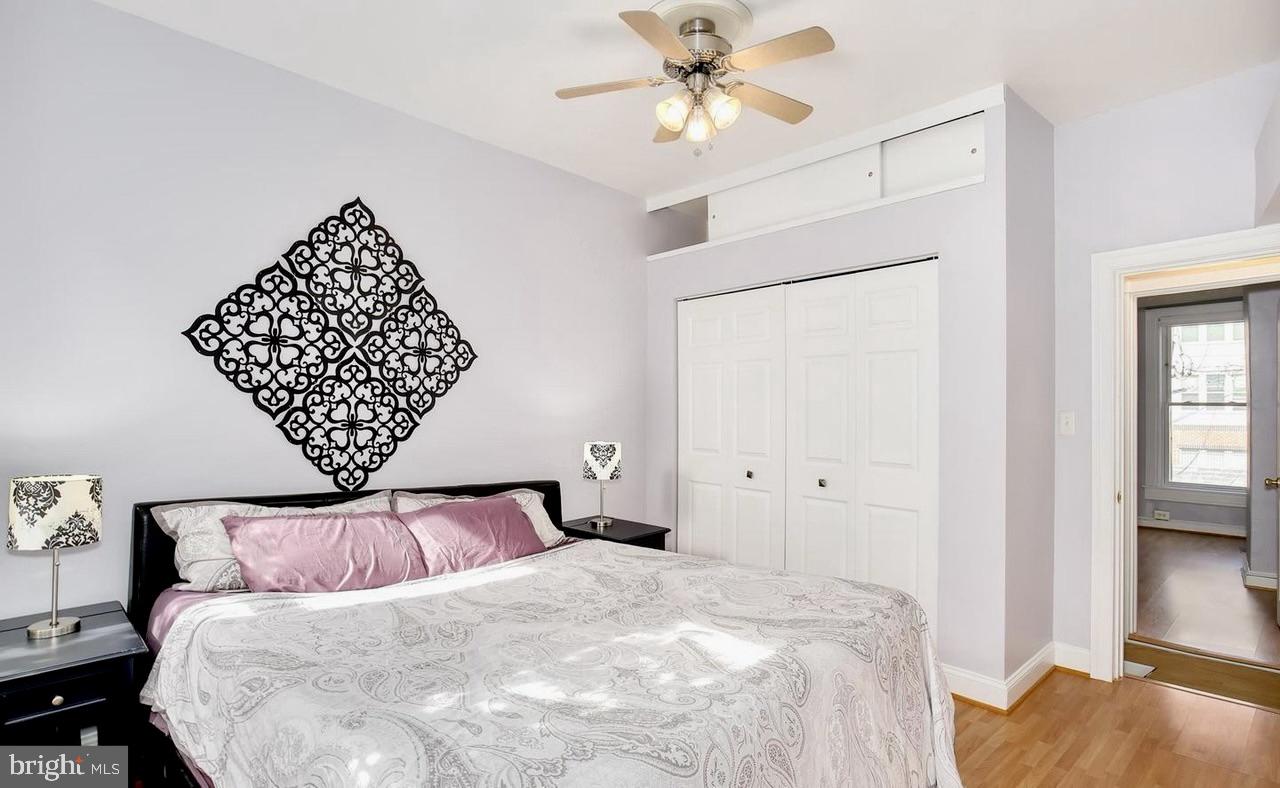 RIVERSIDE PARK - Residential Lease