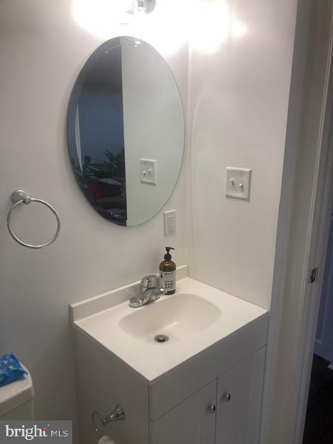 BERKELEY MANOR - Residential