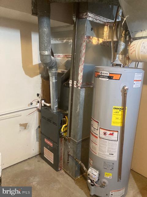 BERKELEY MANOR - Residential