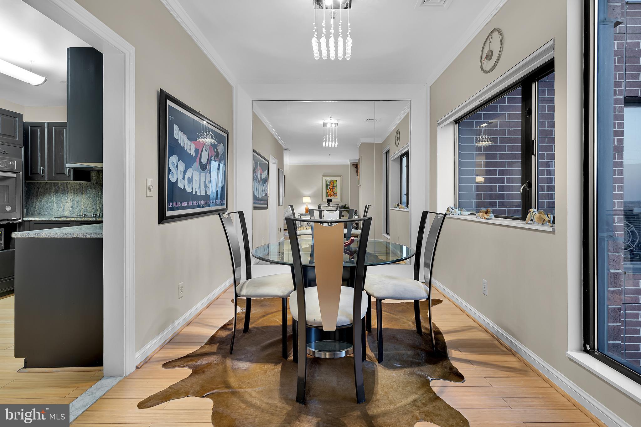 HARBOR COURT CONDOMINIUMS - Residential