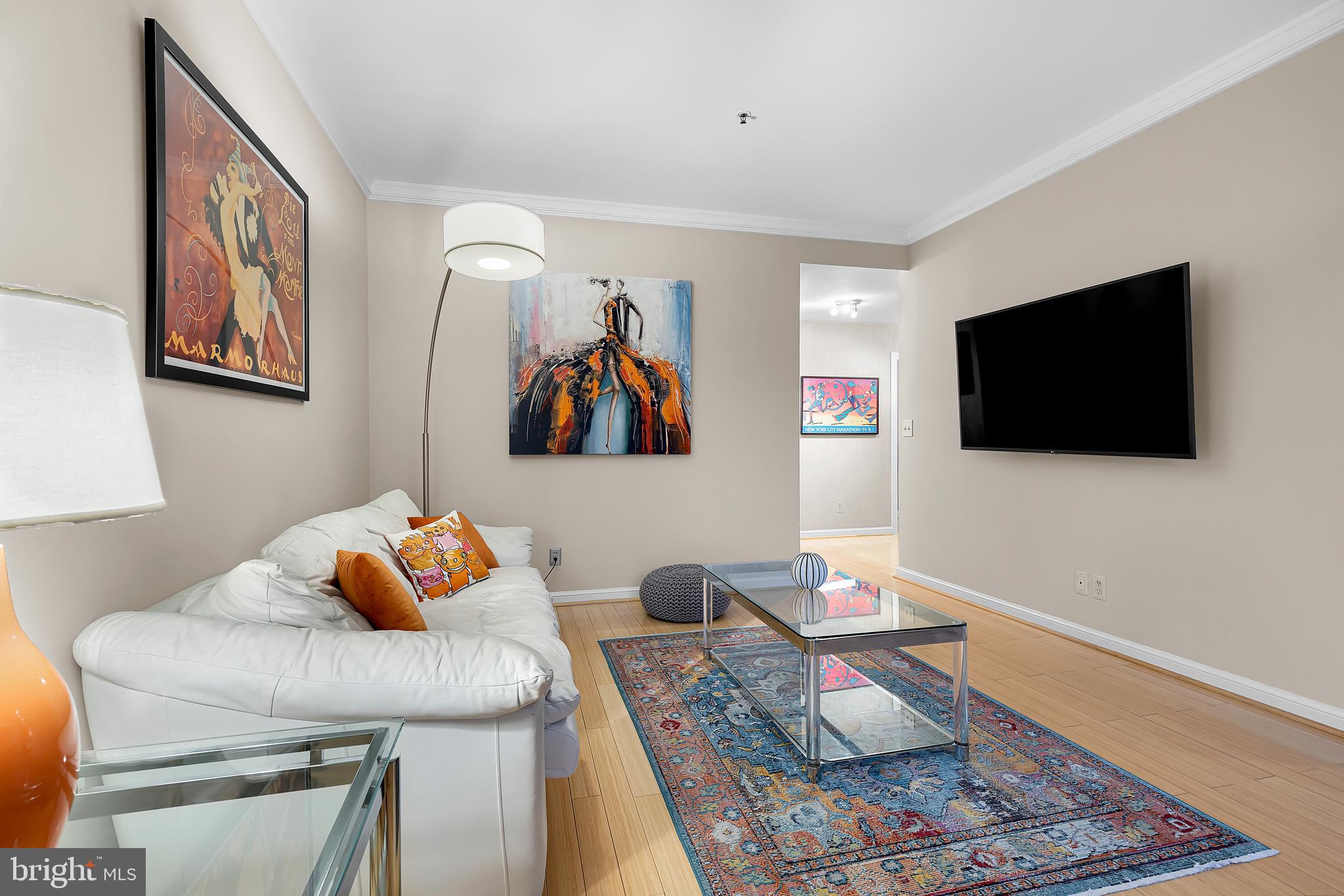 HARBOR COURT CONDOMINIUMS - Residential