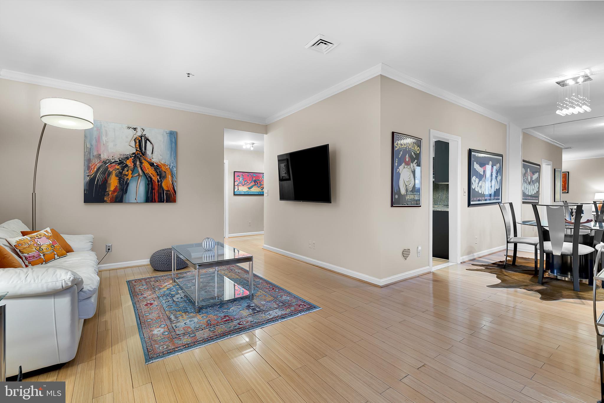 HARBOR COURT CONDOMINIUMS - Residential