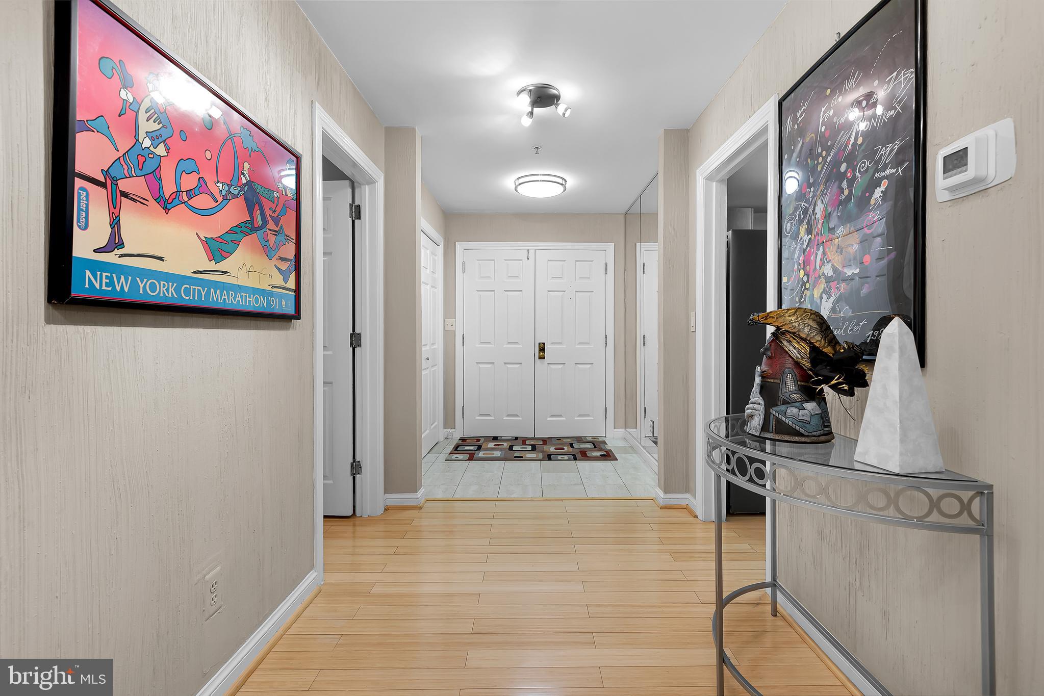 HARBOR COURT CONDOMINIUMS - Residential