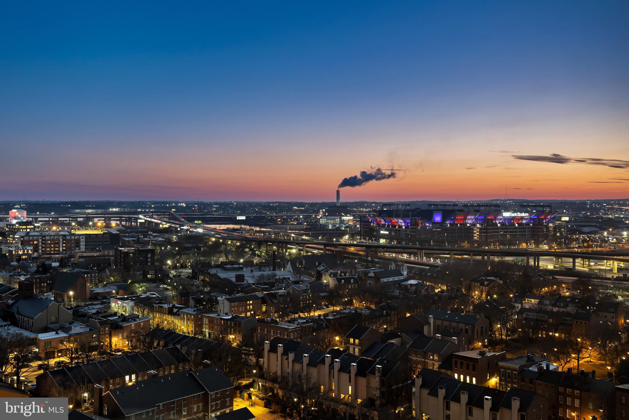 HARBOR COURT CONDOMINIUMS - Residential