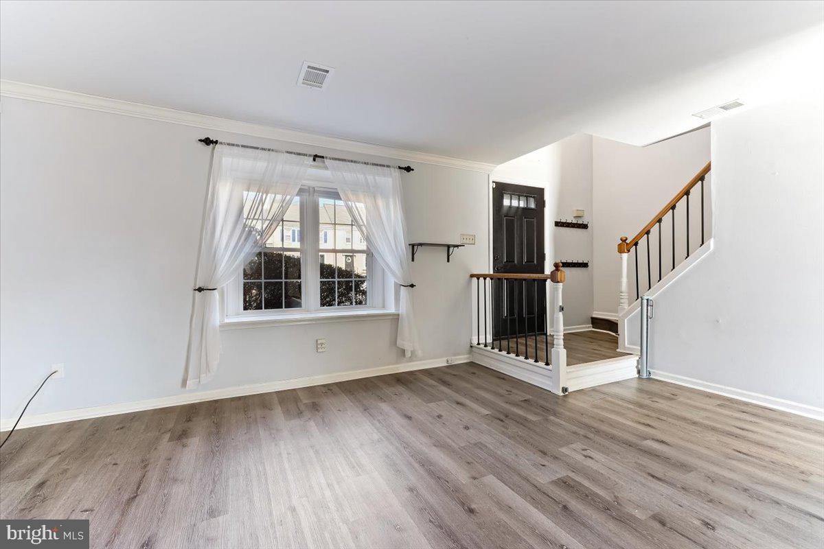 PICKERING POINTE - Residential Lease