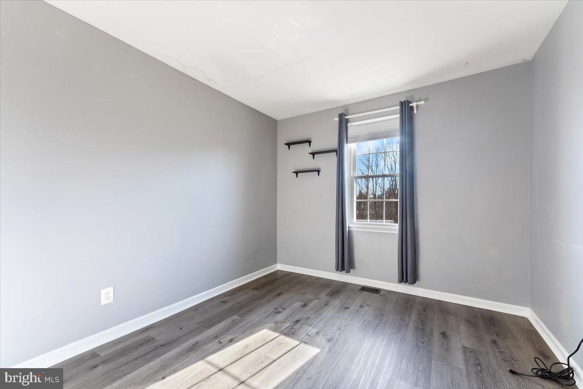 PICKERING POINTE - Residential Lease