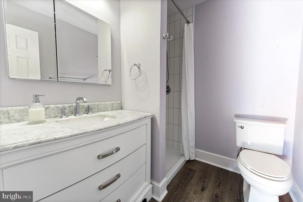 PICKERING POINTE - Residential Lease