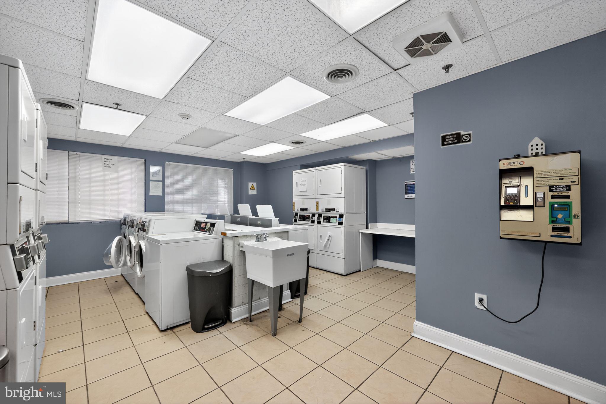 PHILADELPHIA - Residential Lease