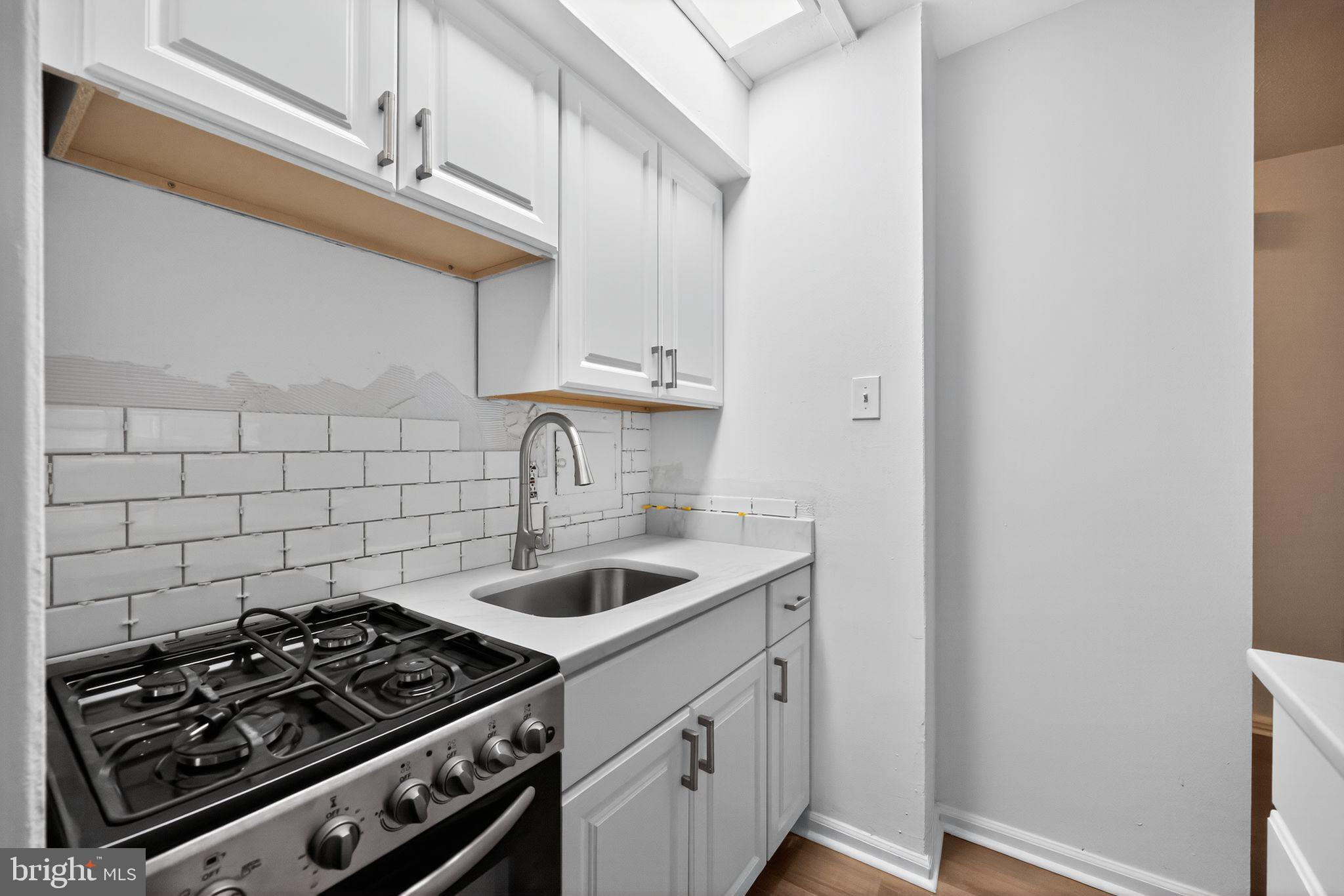 PHILADELPHIA - Residential Lease