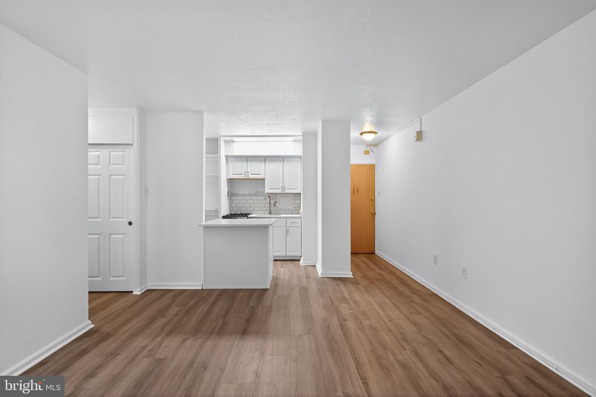 PHILADELPHIA - Residential Lease