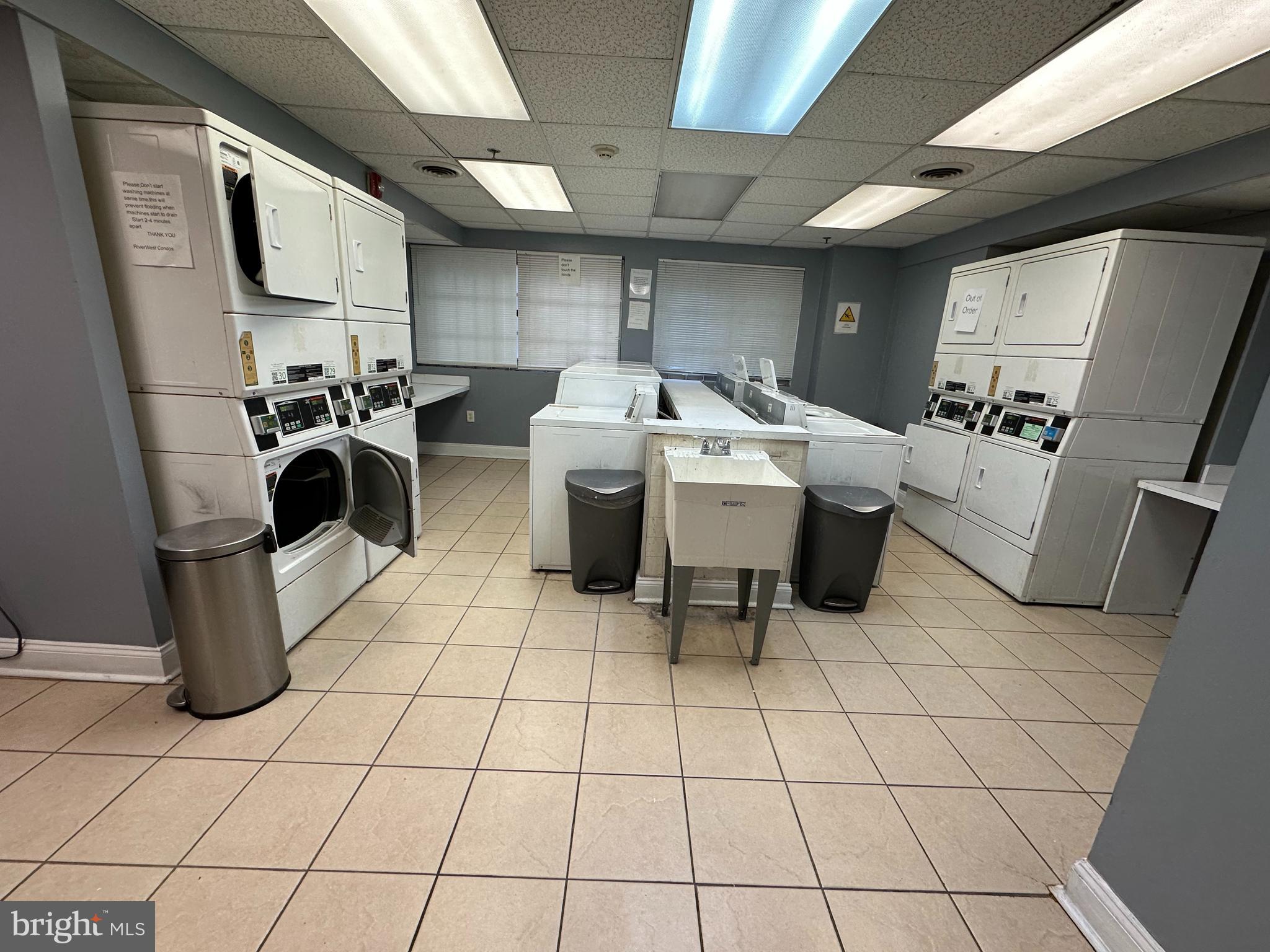 PHILADELPHIA - Residential Lease