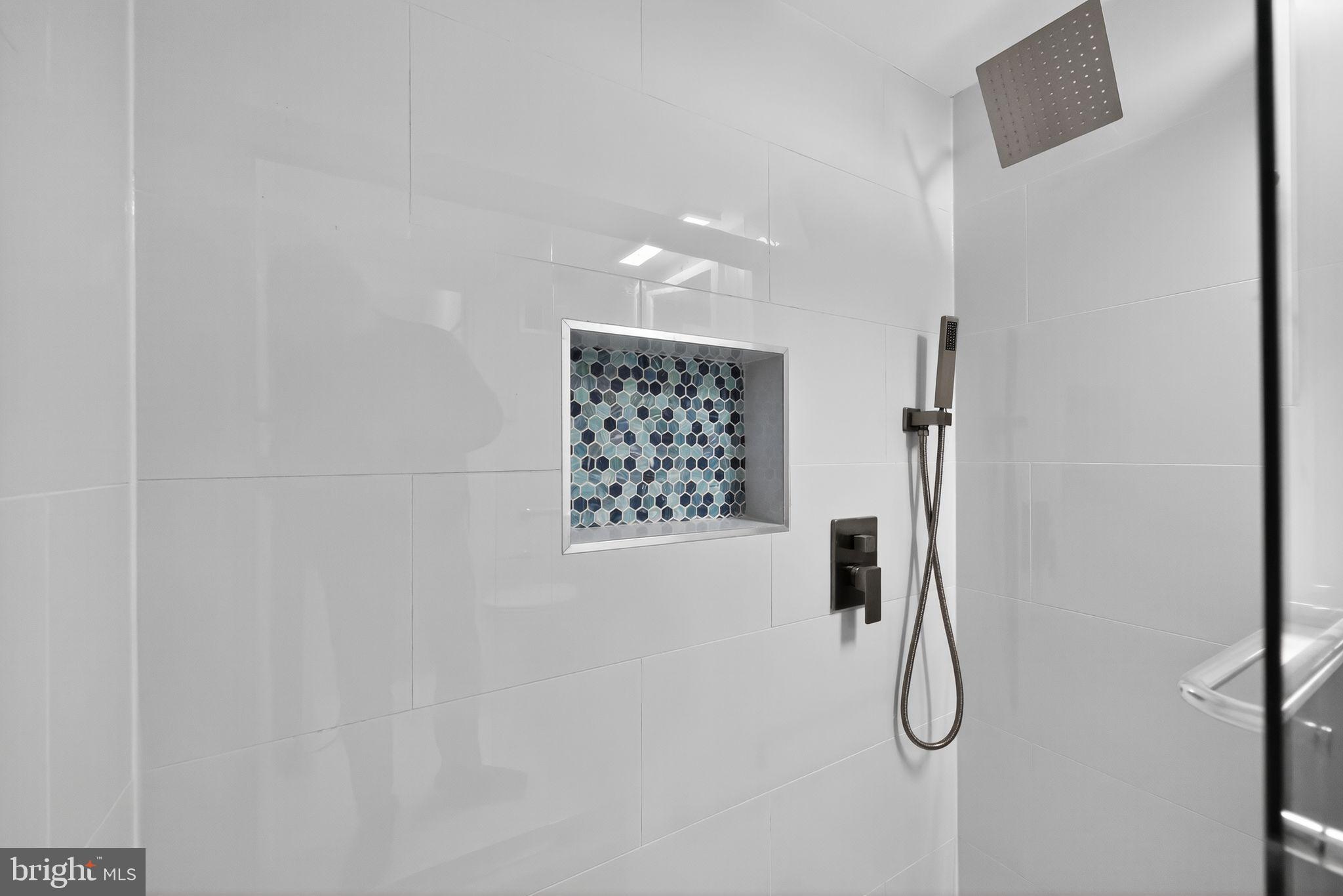 PHILADELPHIA - Residential Lease