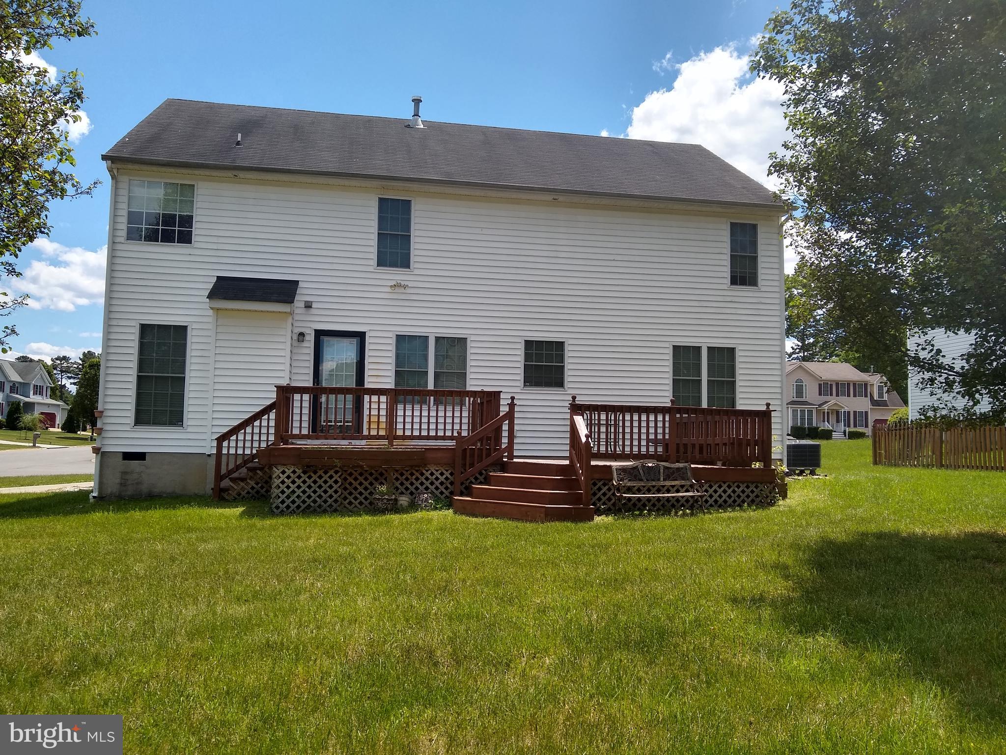 FOXBORO DOWNS - Residential