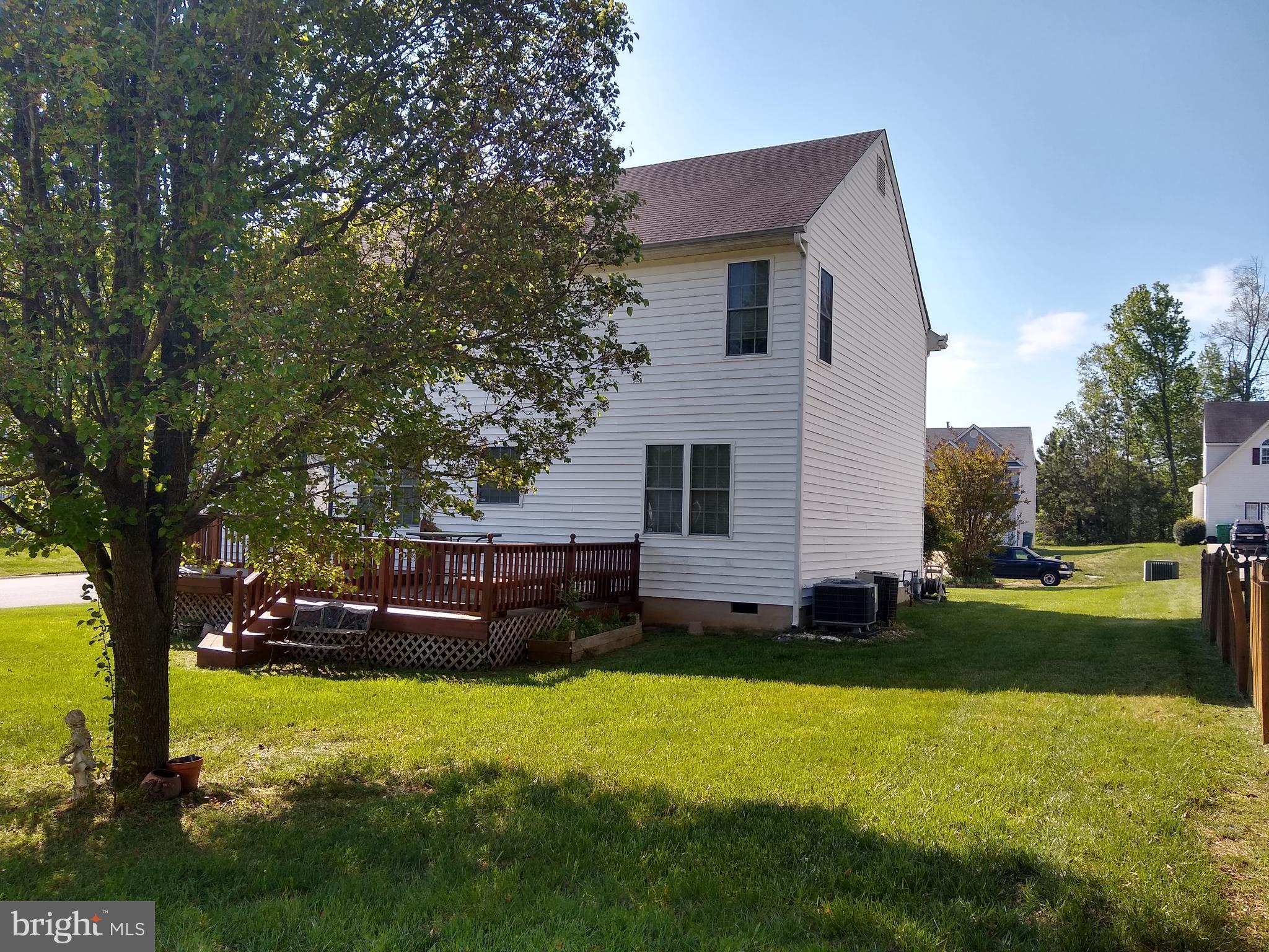 FOXBORO DOWNS - Residential