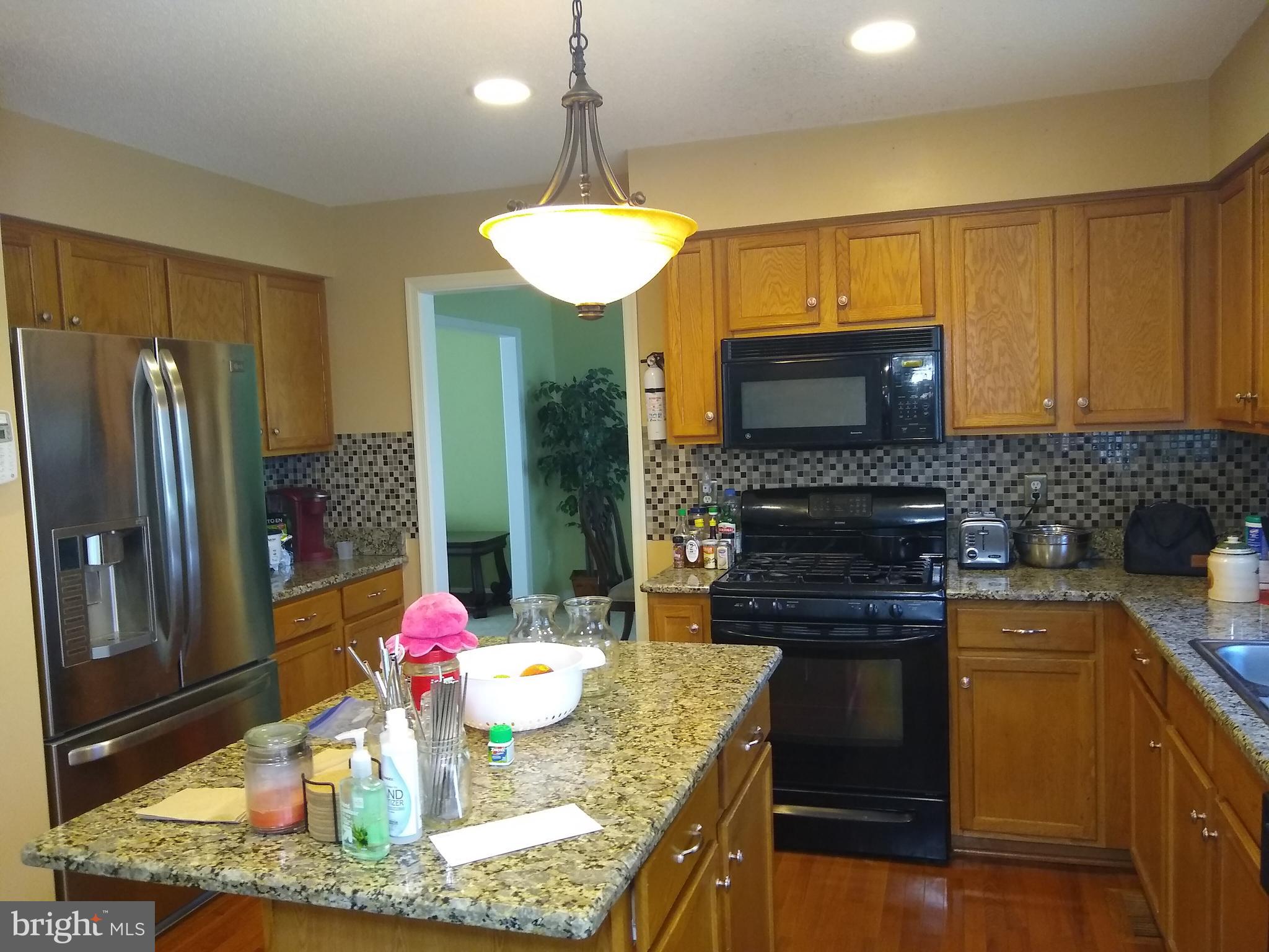 FOXBORO DOWNS - Residential