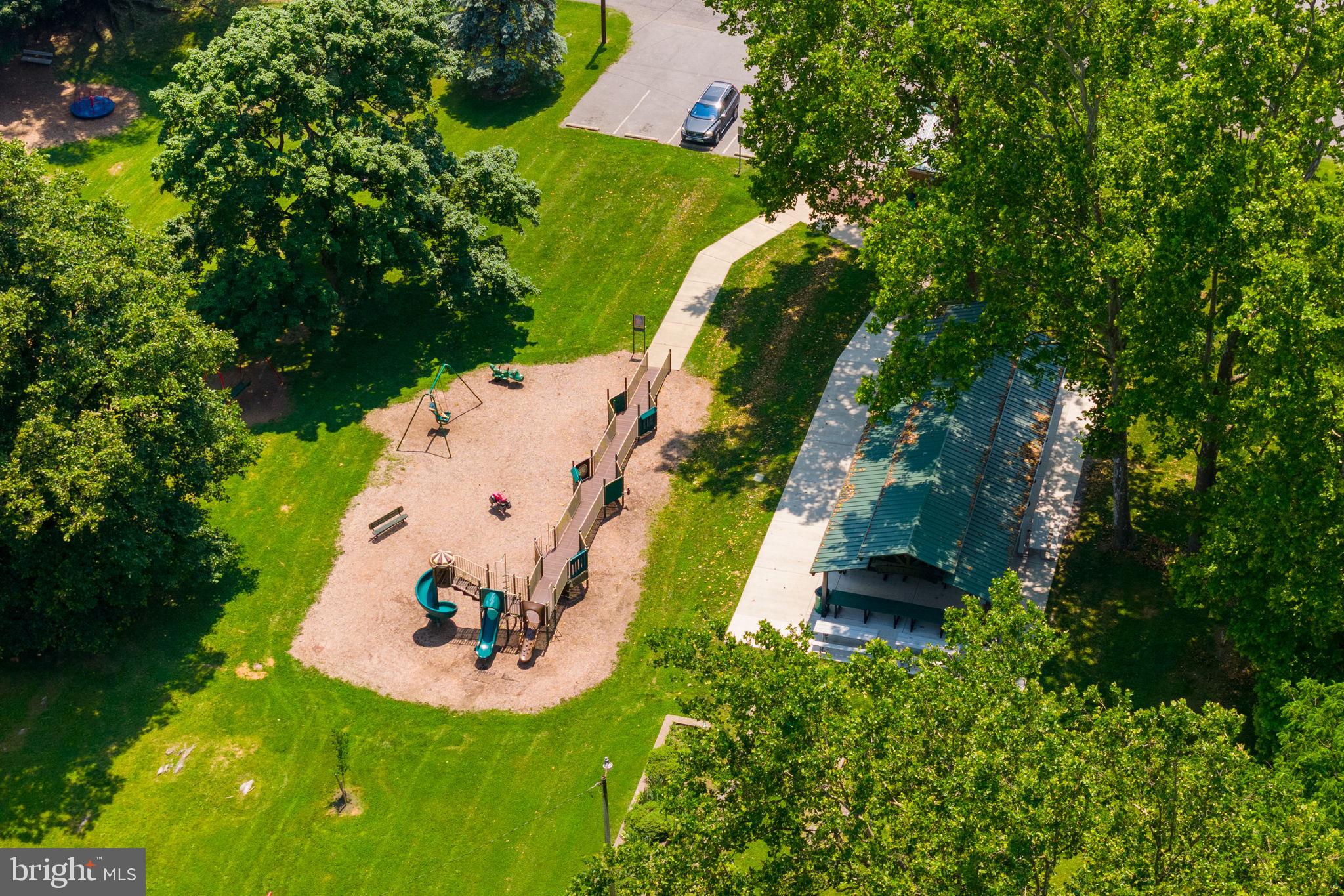 ROSEMONT - Residential