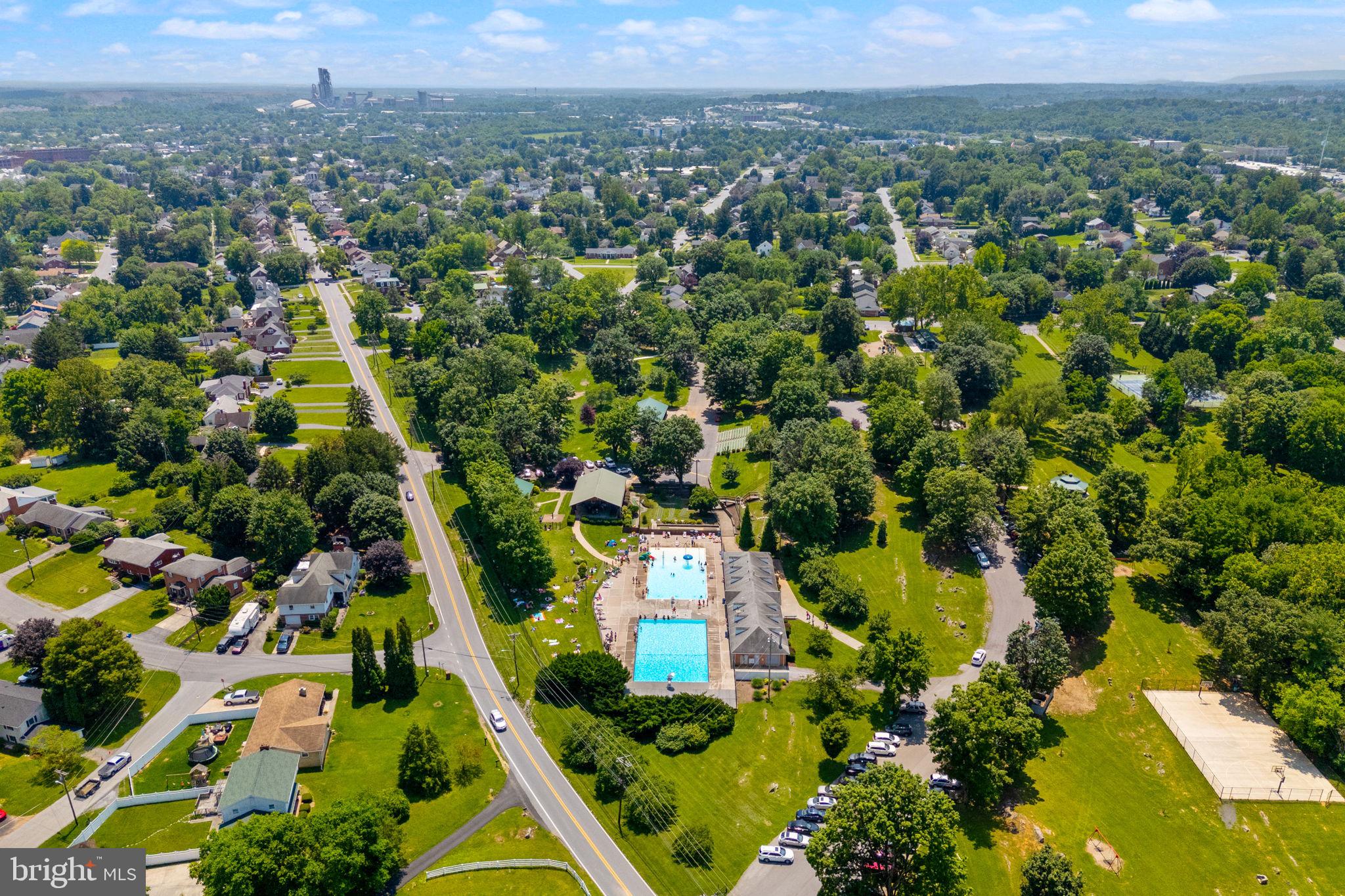 ROSEMONT - Residential
