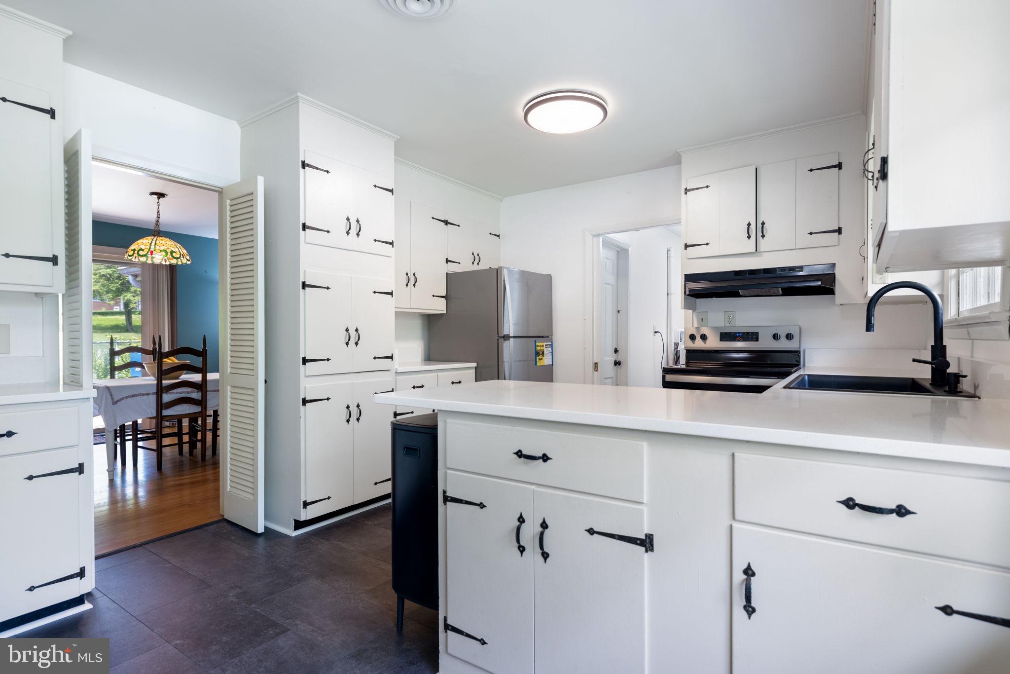 ROSEMONT - Residential