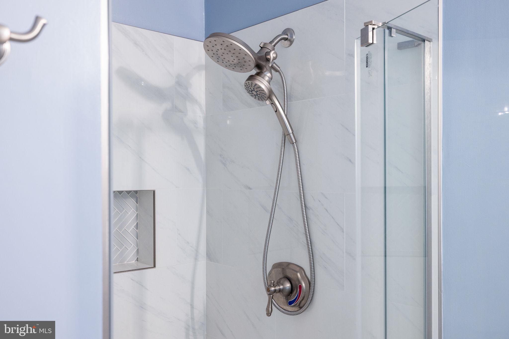 ROSEMONT - Residential