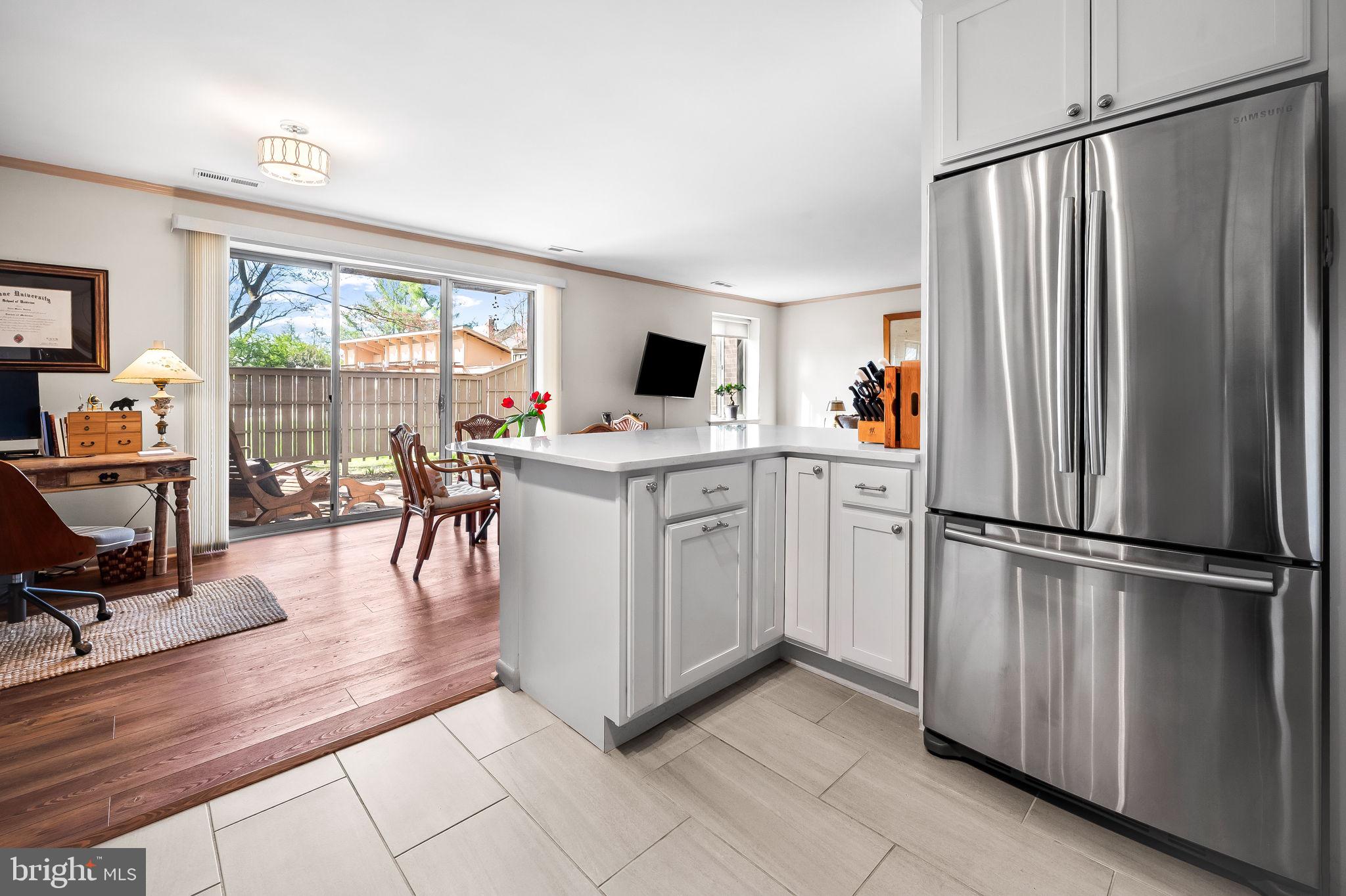 CROSS KEYS - Residential