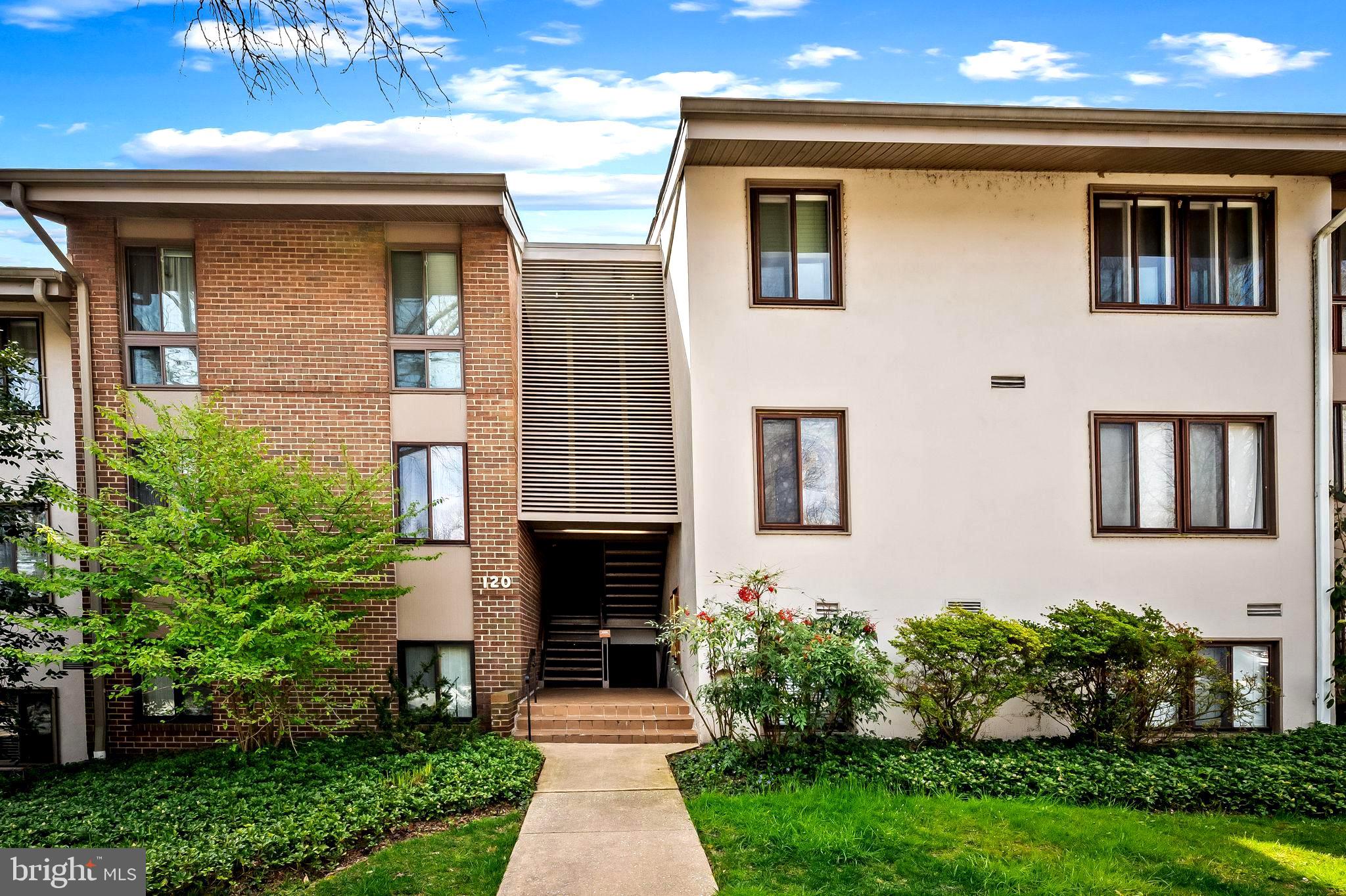 CROSS KEYS - Residential