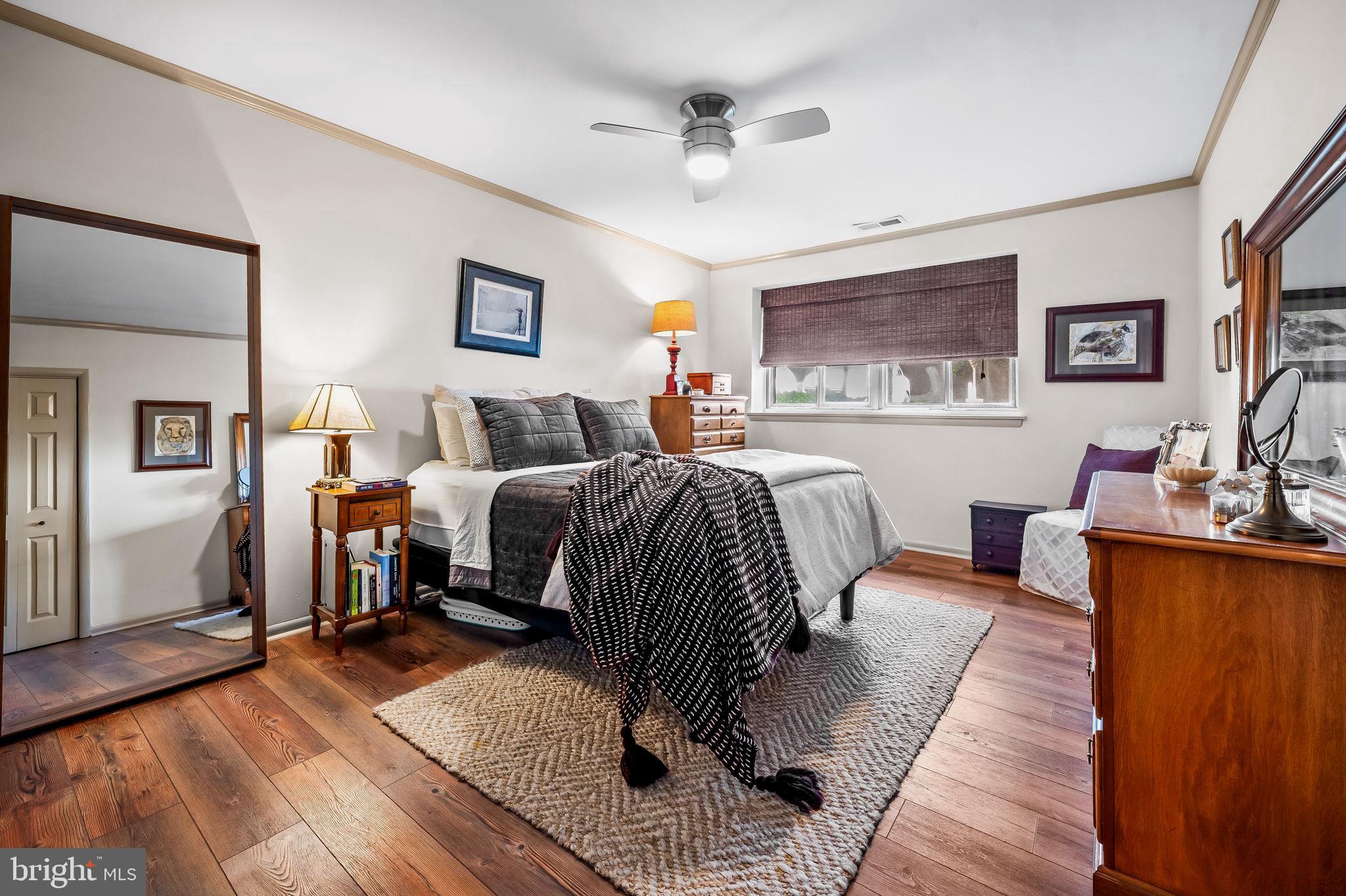 CROSS KEYS - Residential