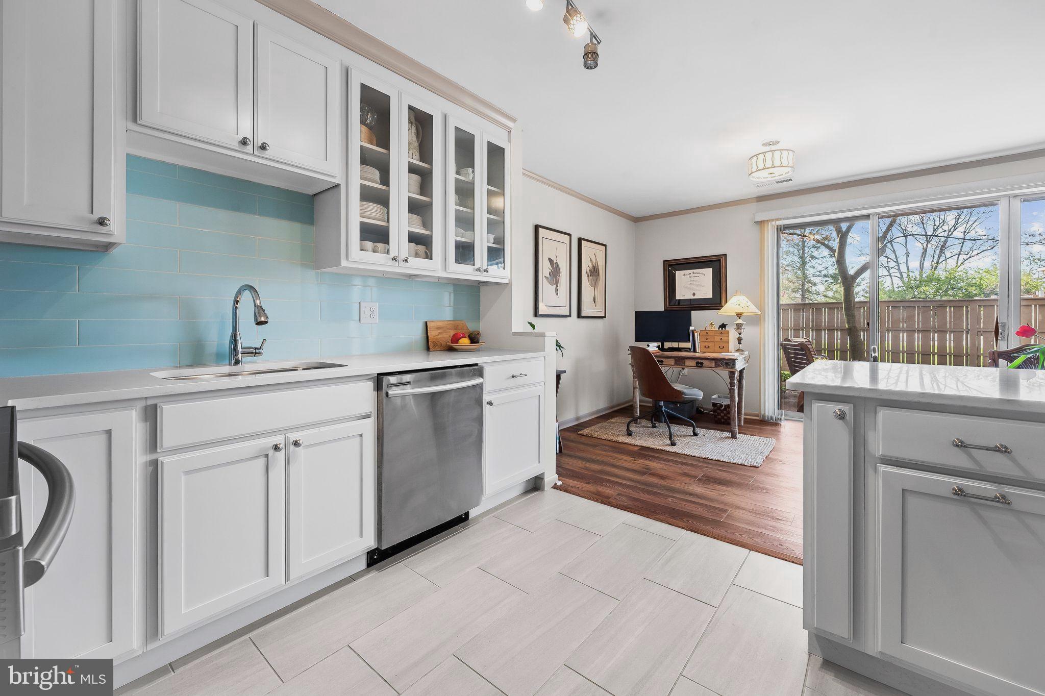 CROSS KEYS - Residential