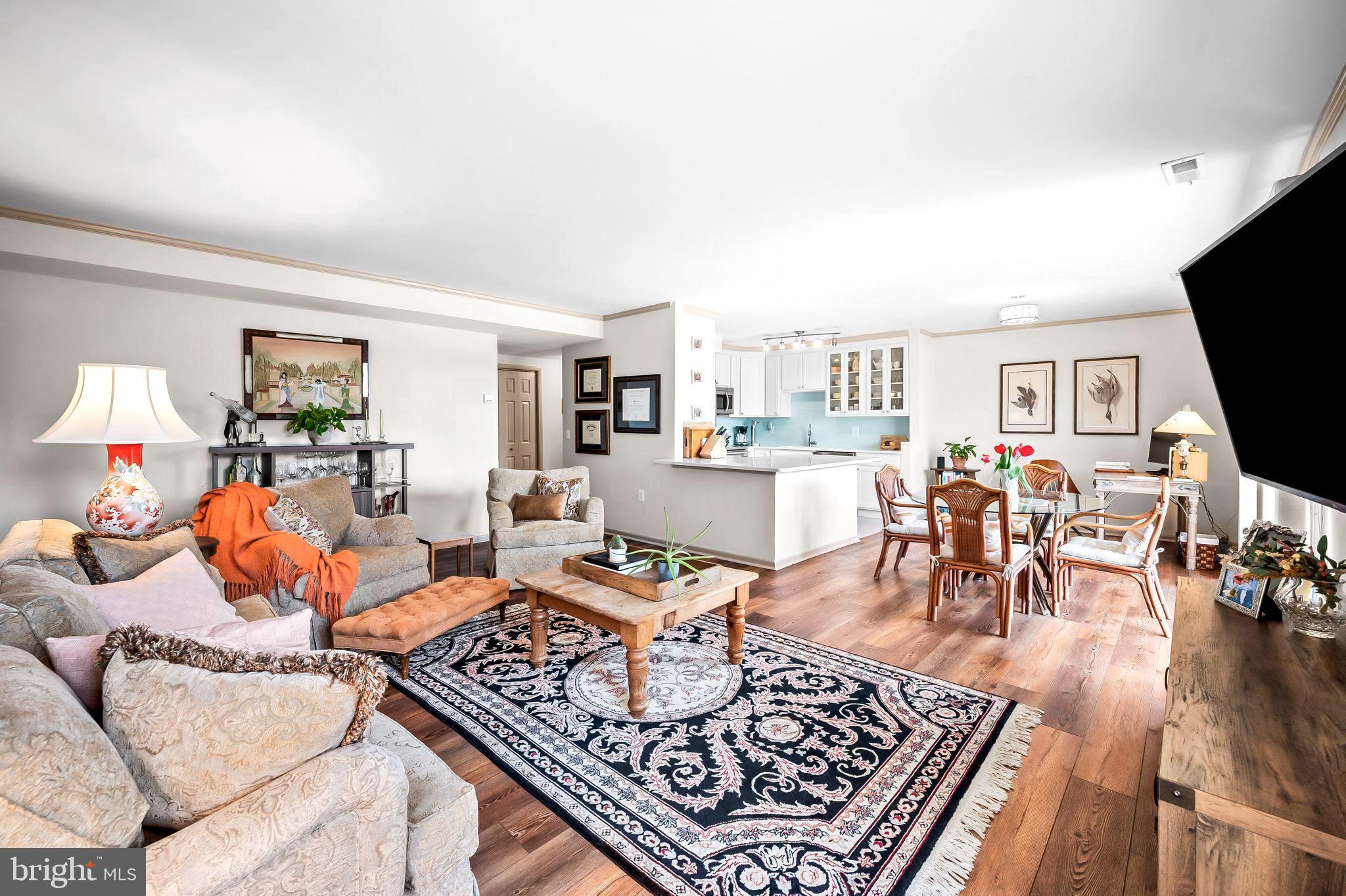 CROSS KEYS - Residential