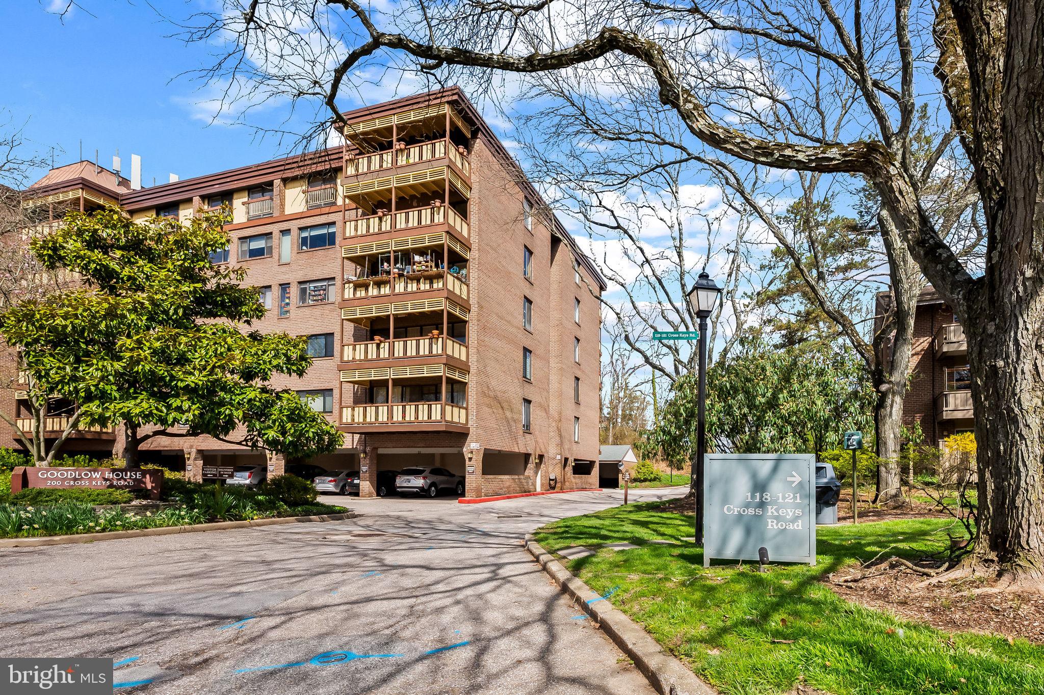 CROSS KEYS - Residential