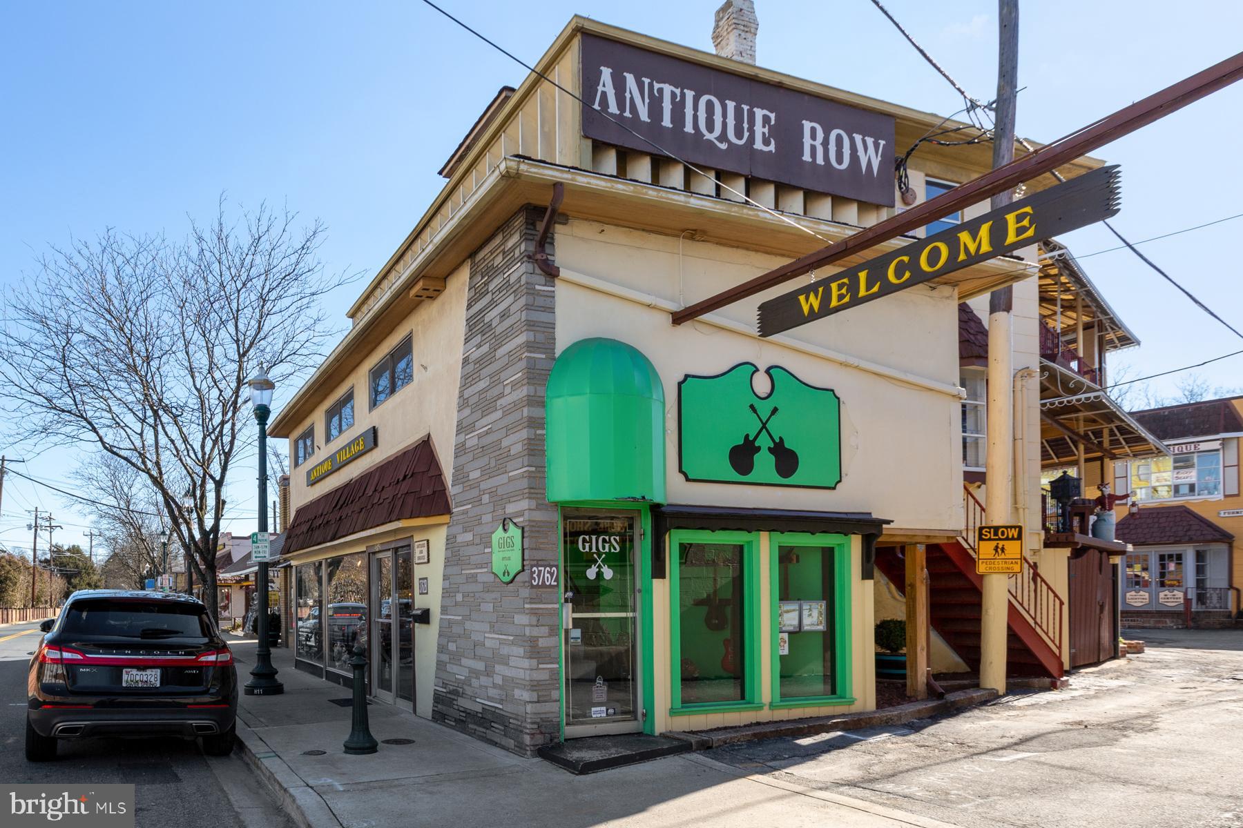 HOMEWOOD - Residential