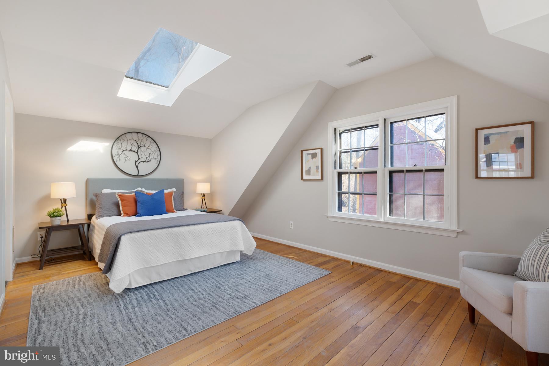 HOMEWOOD - Residential