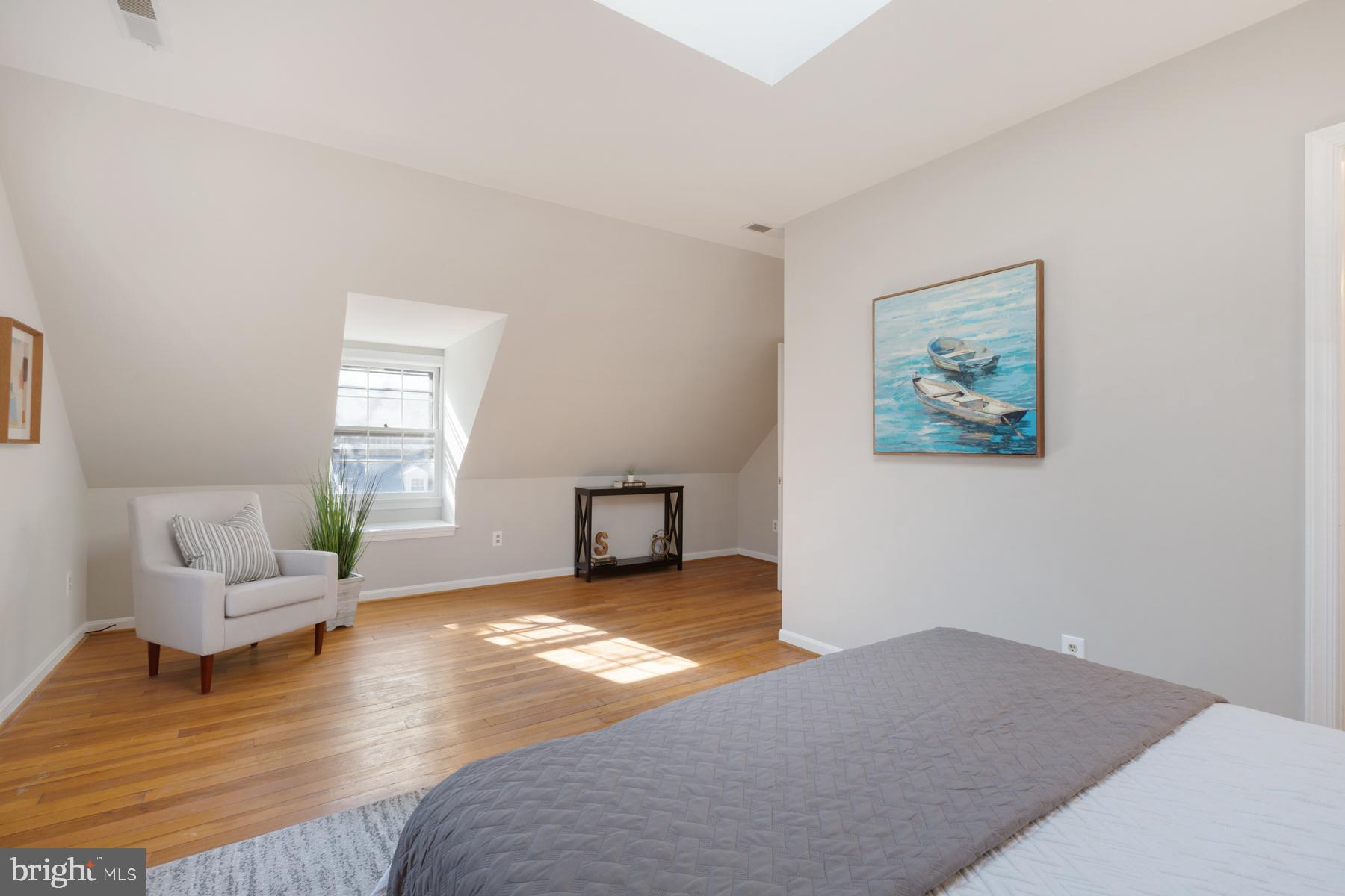 HOMEWOOD - Residential