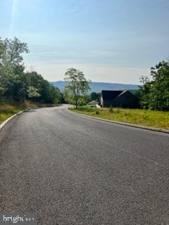 THE POINTE ON HAYSTACK - Land