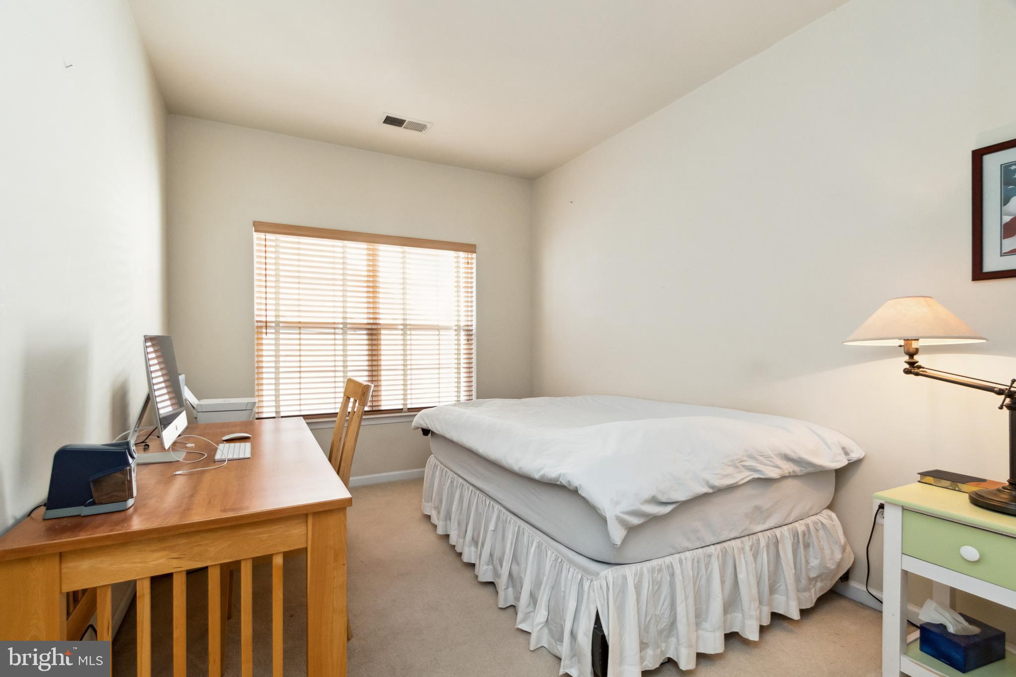 HAYMARKET STATION - Residential