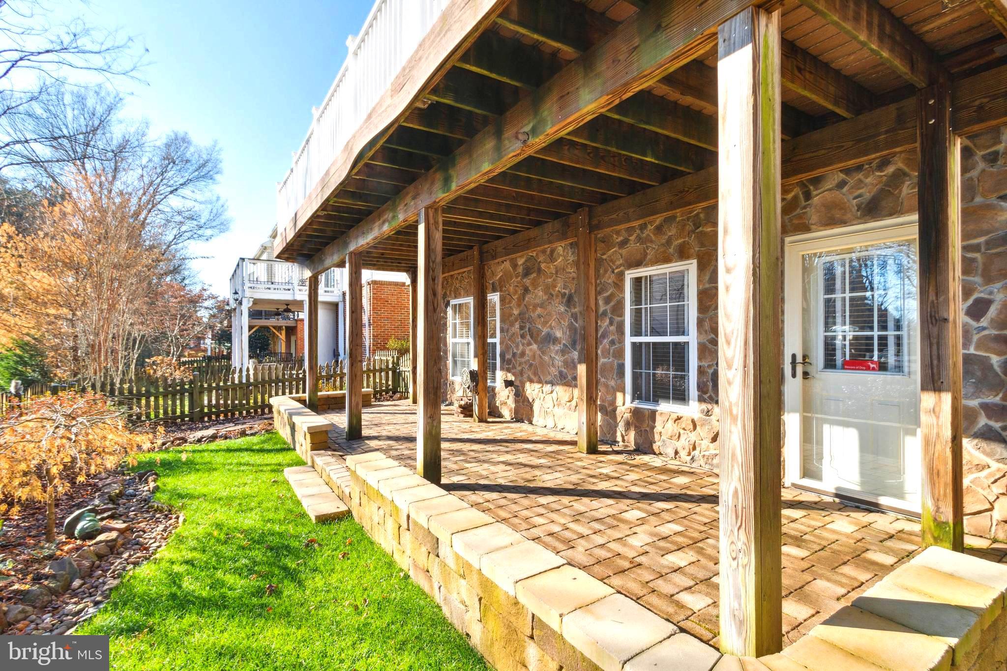 HAYMARKET STATION - Residential