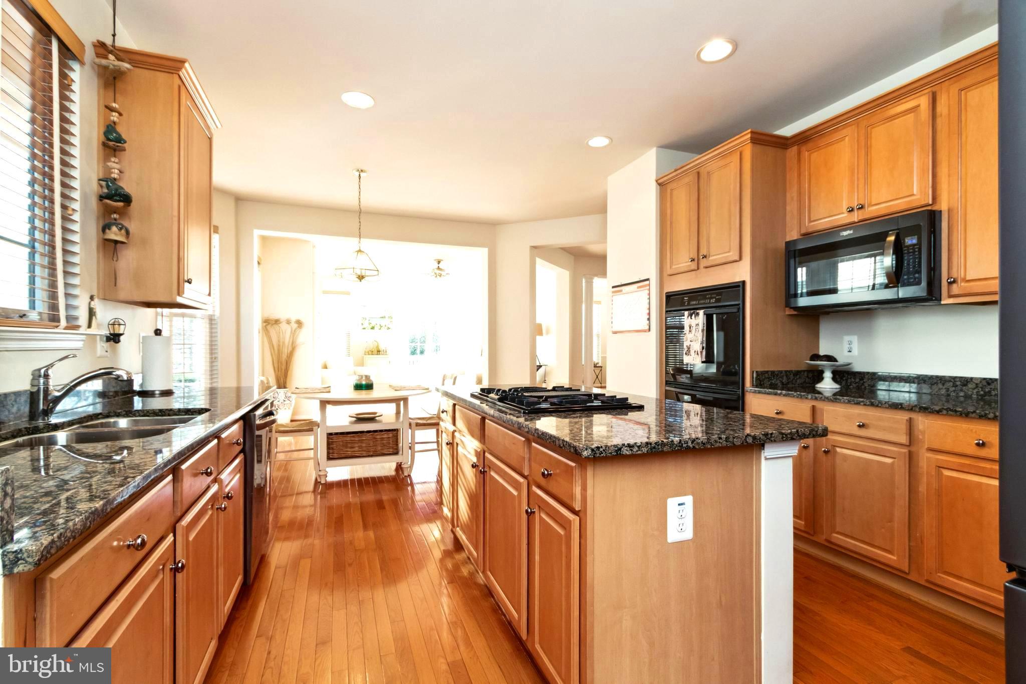 HAYMARKET STATION - Residential