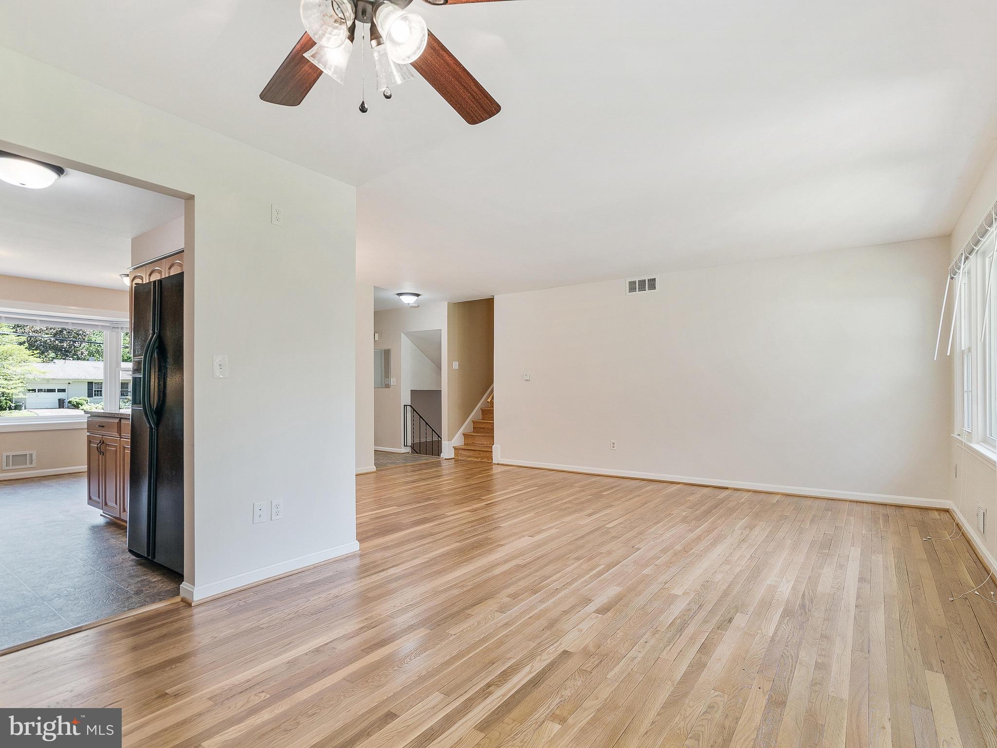 MILL CREEK TOWNE - Residential