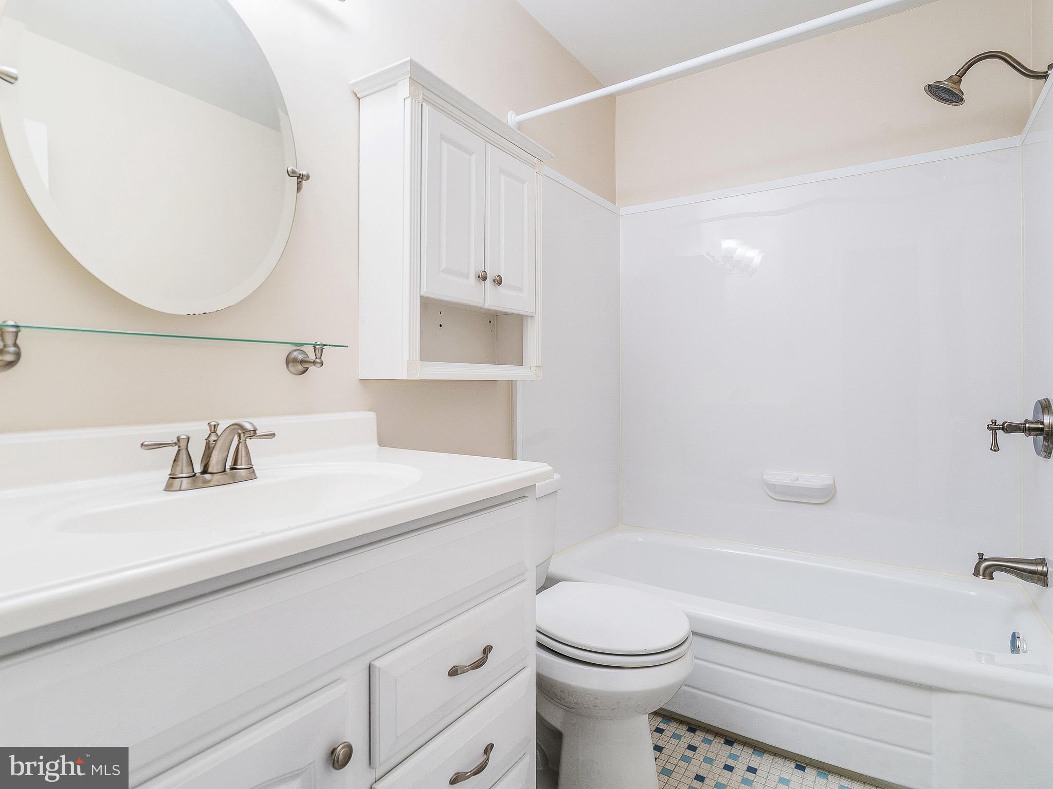 MILL CREEK TOWNE - Residential