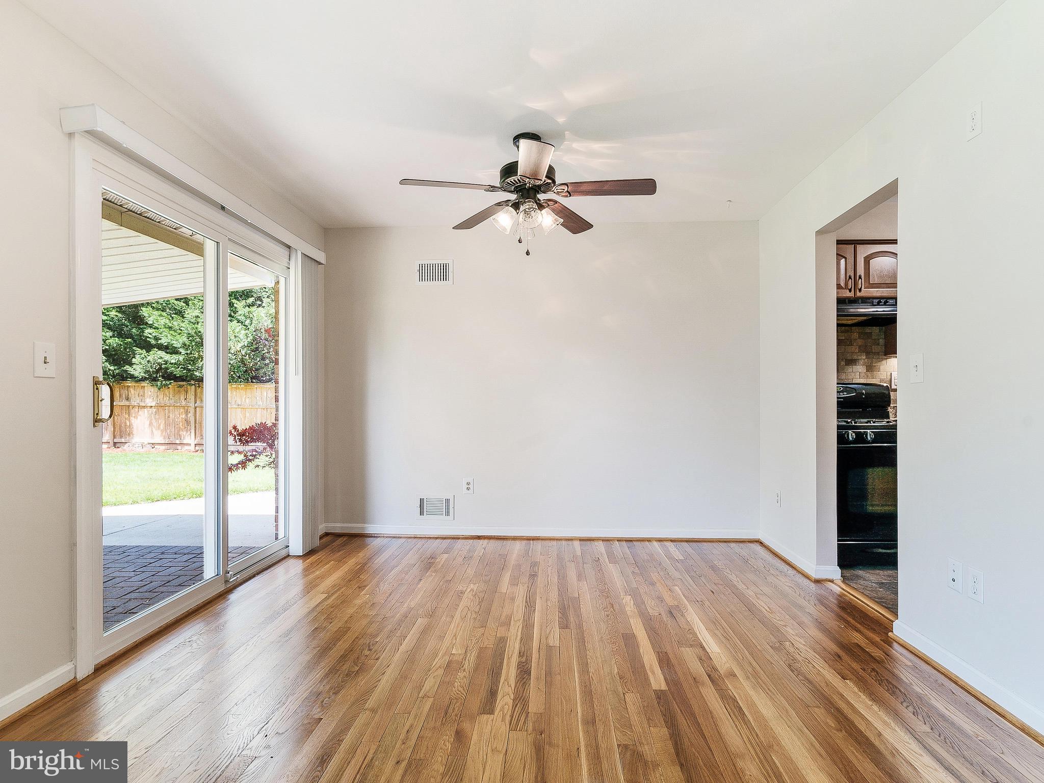 MILL CREEK TOWNE - Residential