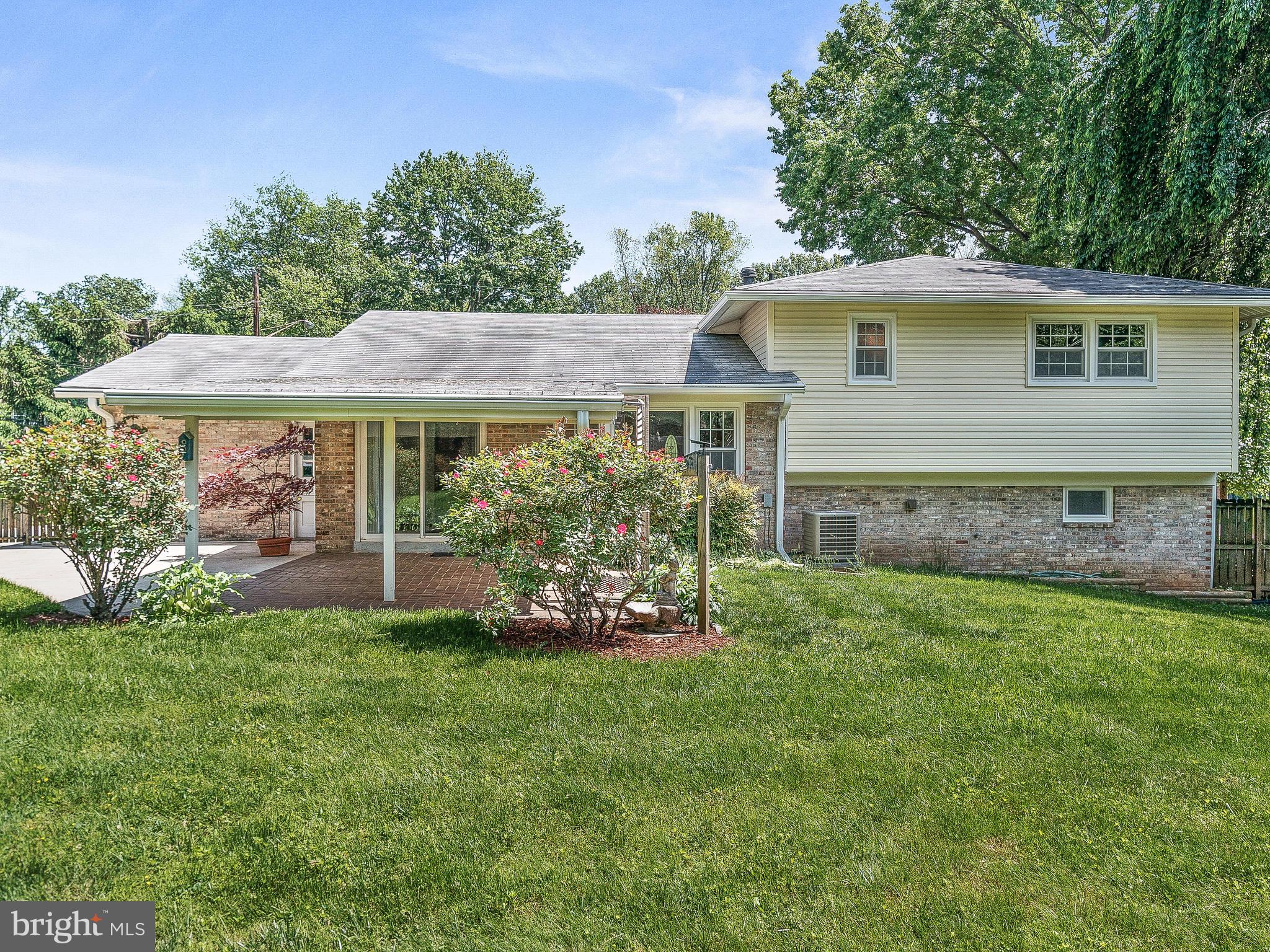 MILL CREEK TOWNE - Residential