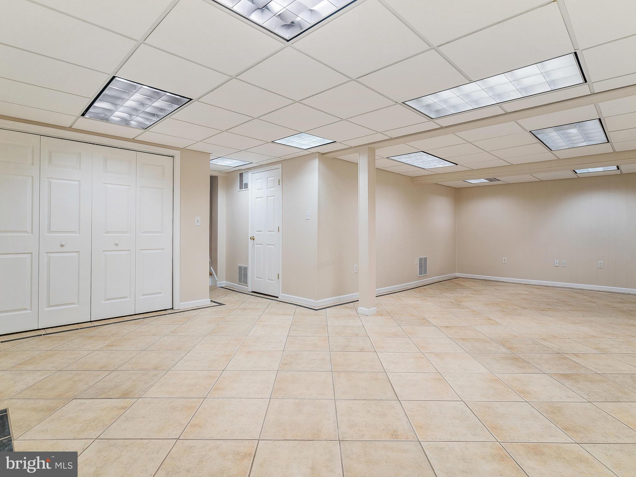 MILL CREEK TOWNE - Residential