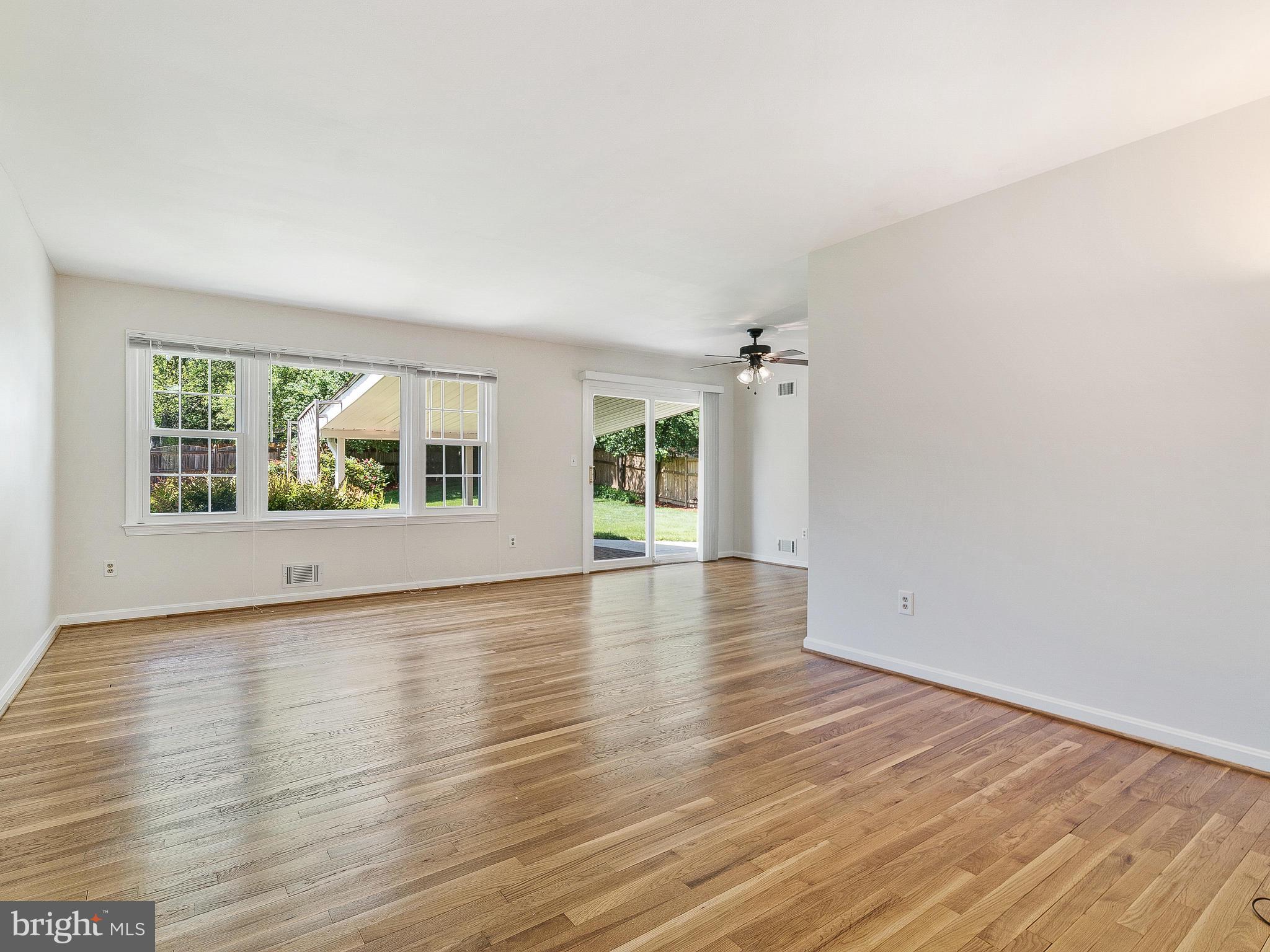 MILL CREEK TOWNE - Residential