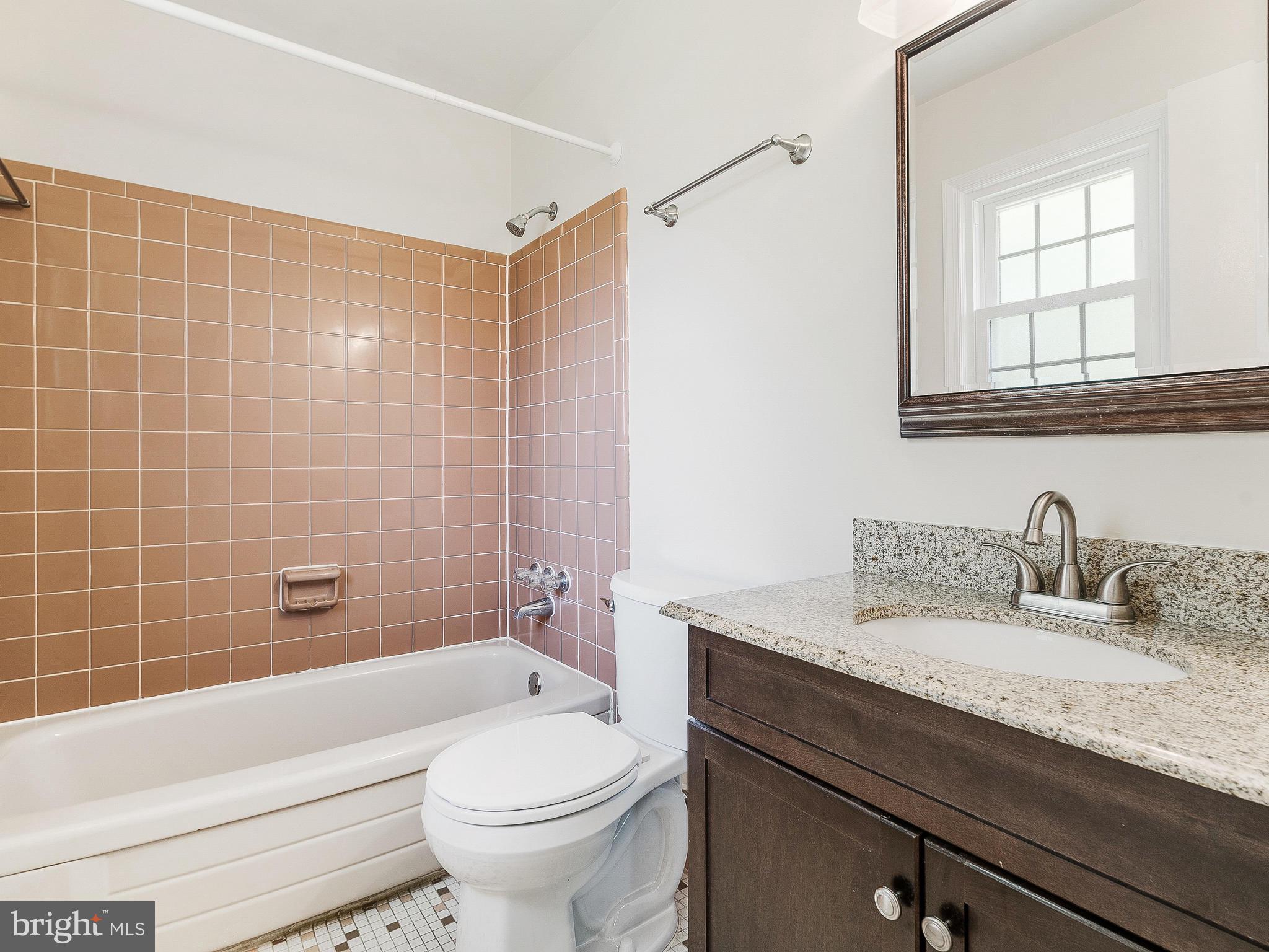 MILL CREEK TOWNE - Residential