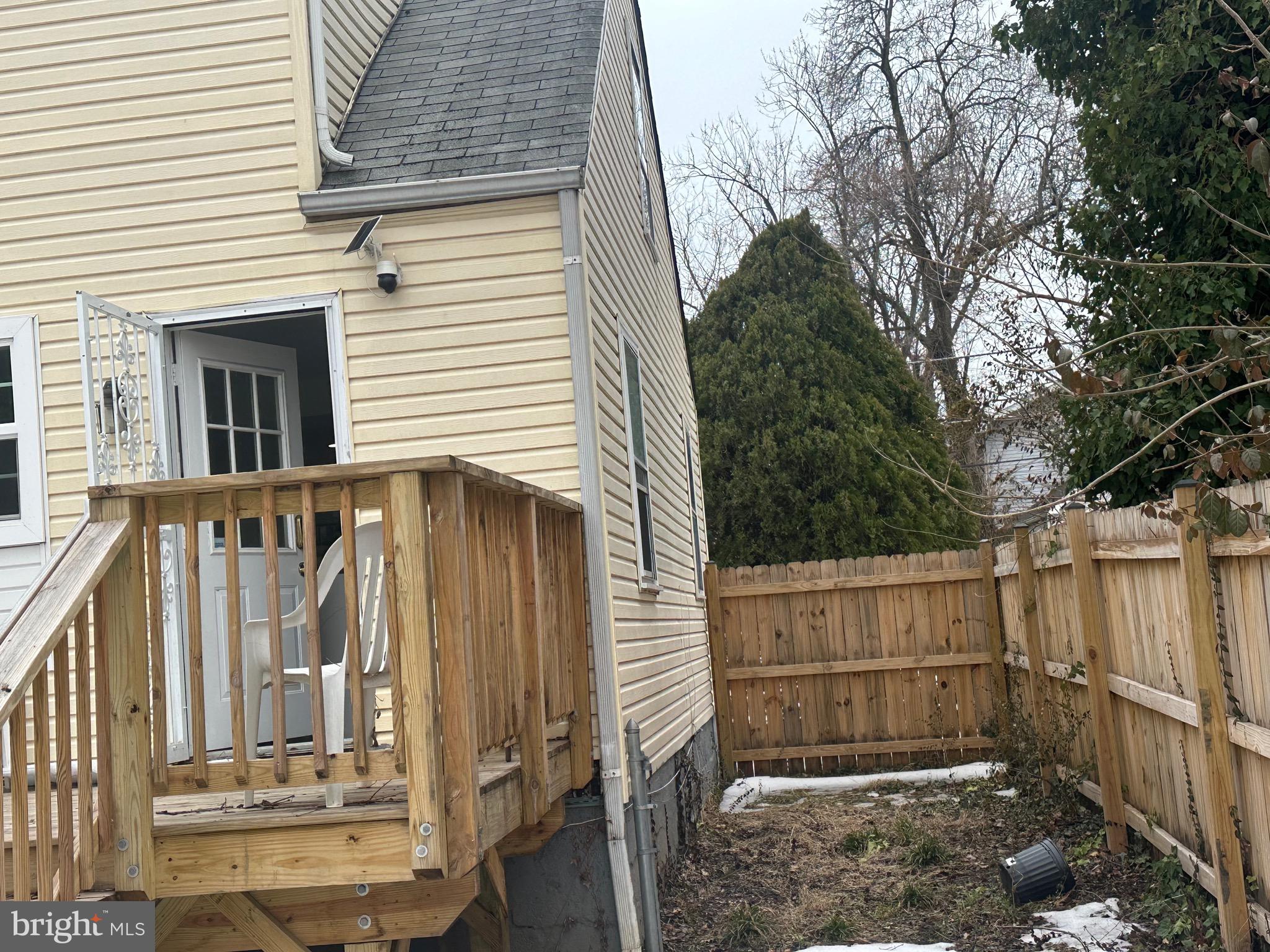 CAPITOL HEIGHTS - Residential